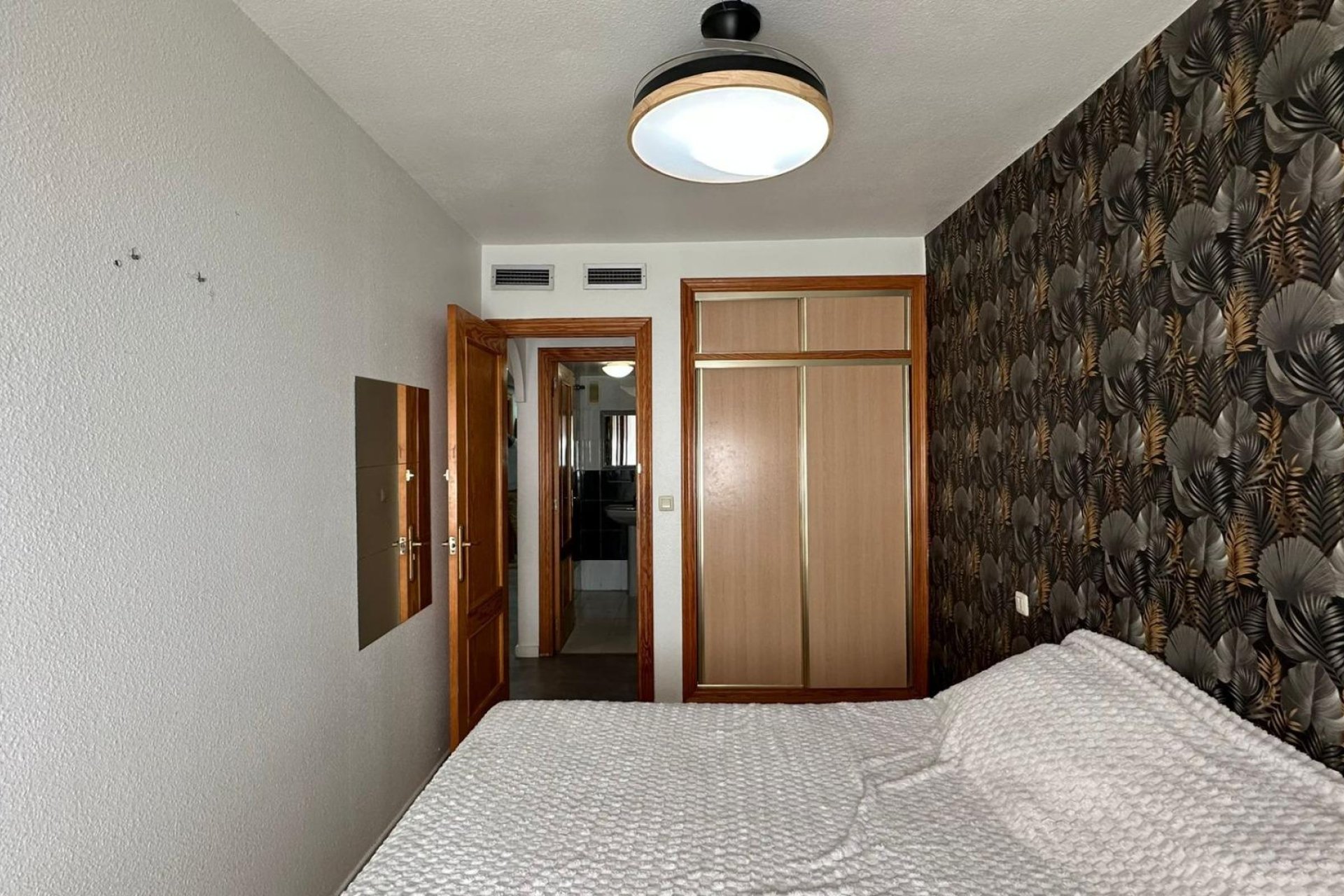 Revente - Apartment -
Torrevieja - Centro