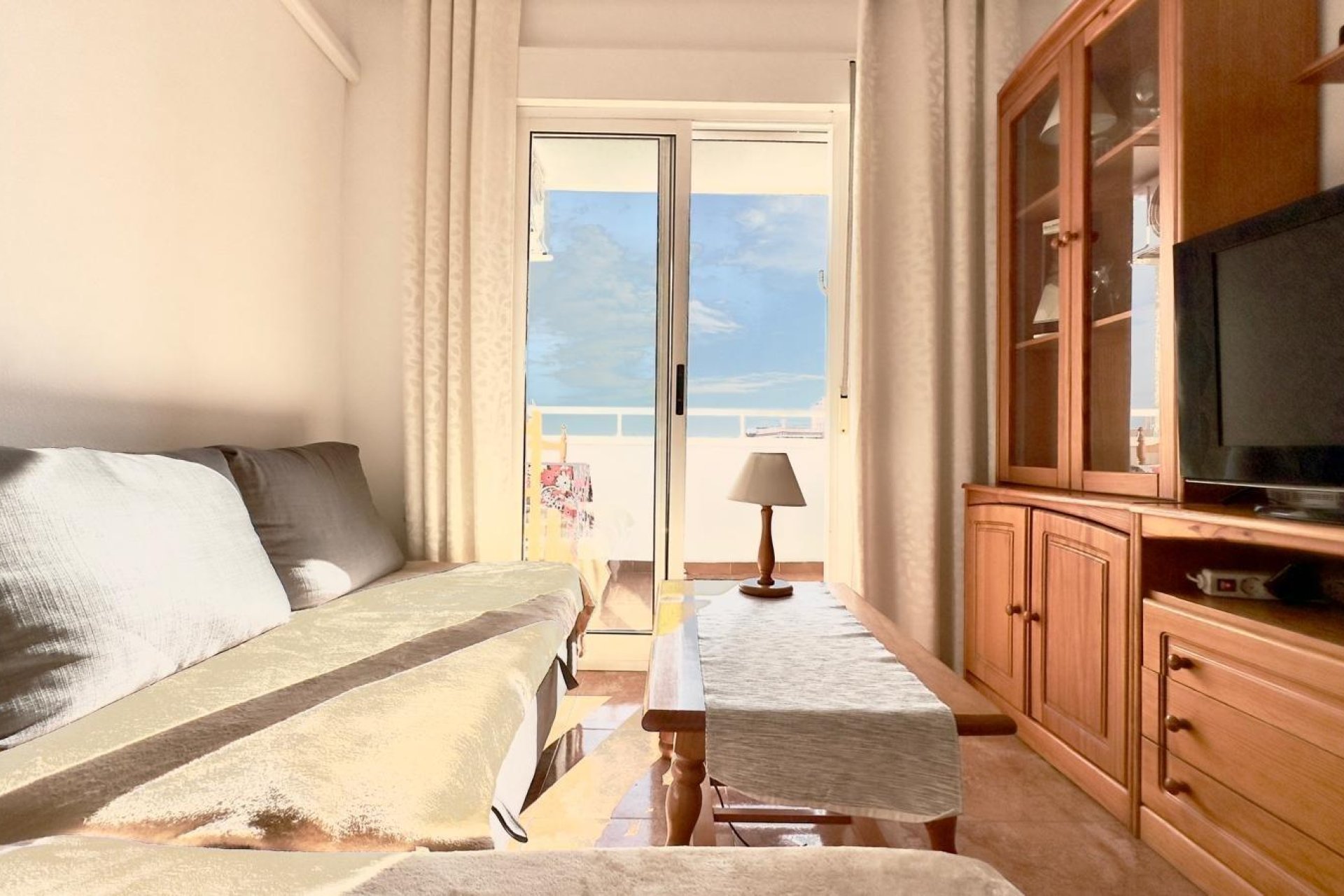 Revente - Apartment -
Torrevieja - Centro