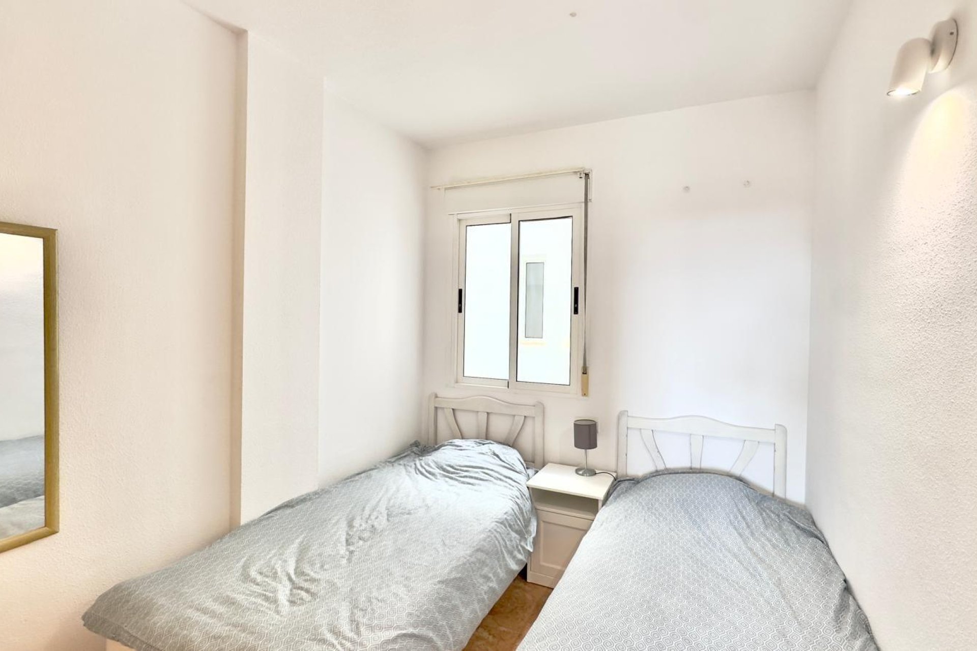 Revente - Apartment -
Torrevieja - Centro