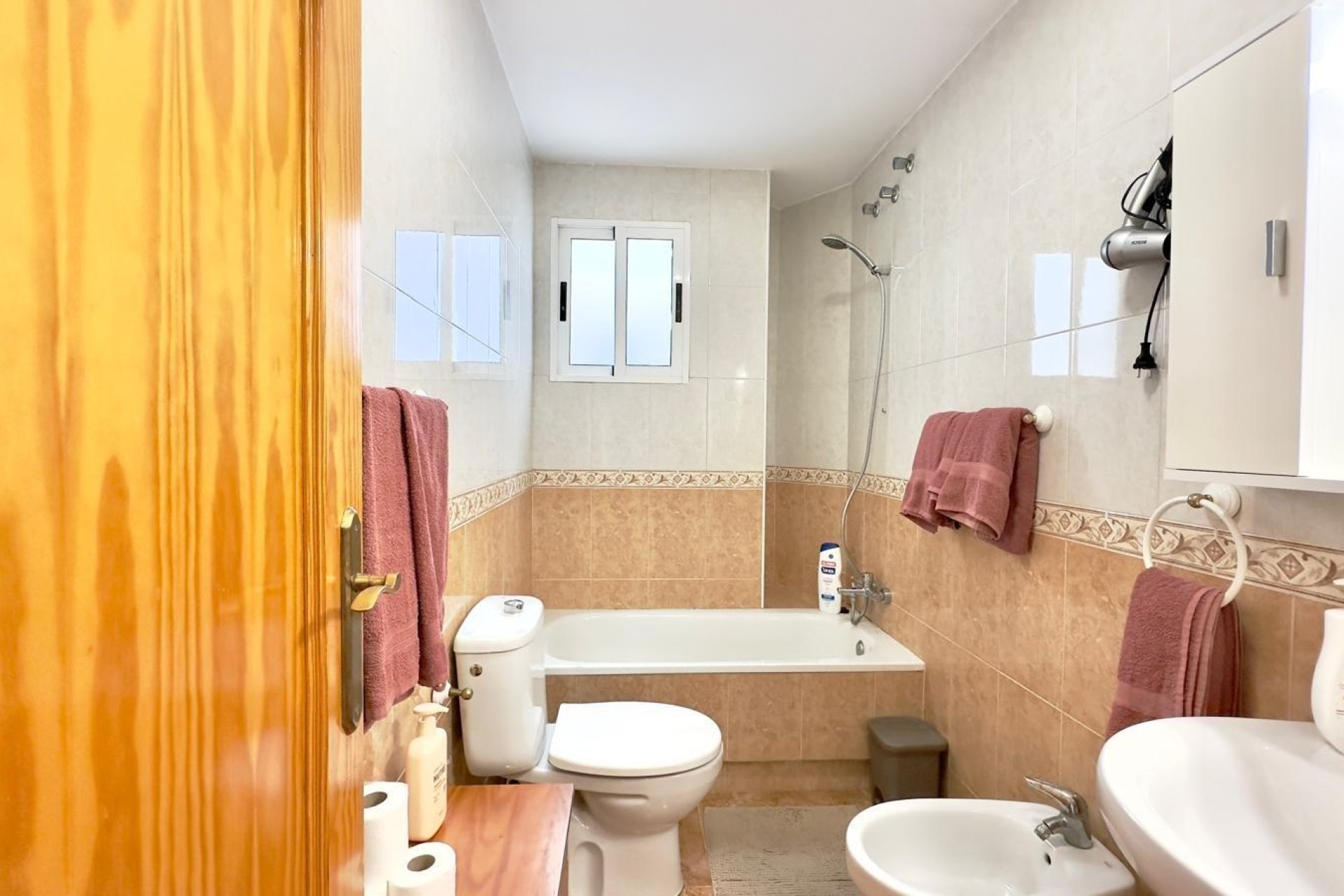 Revente - Apartment -
Torrevieja - Centro