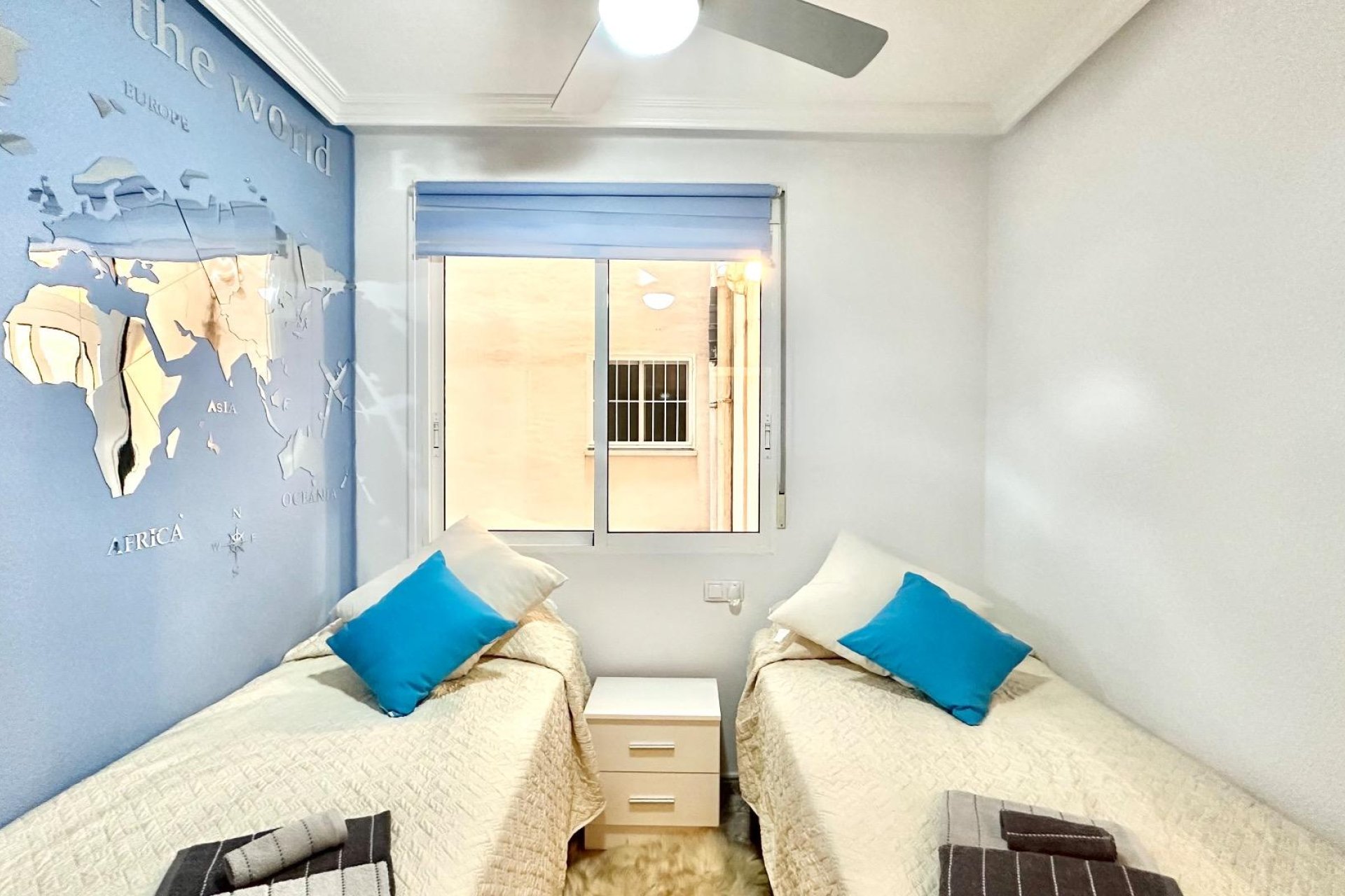 Revente - Apartment -
Torrevieja - Centro