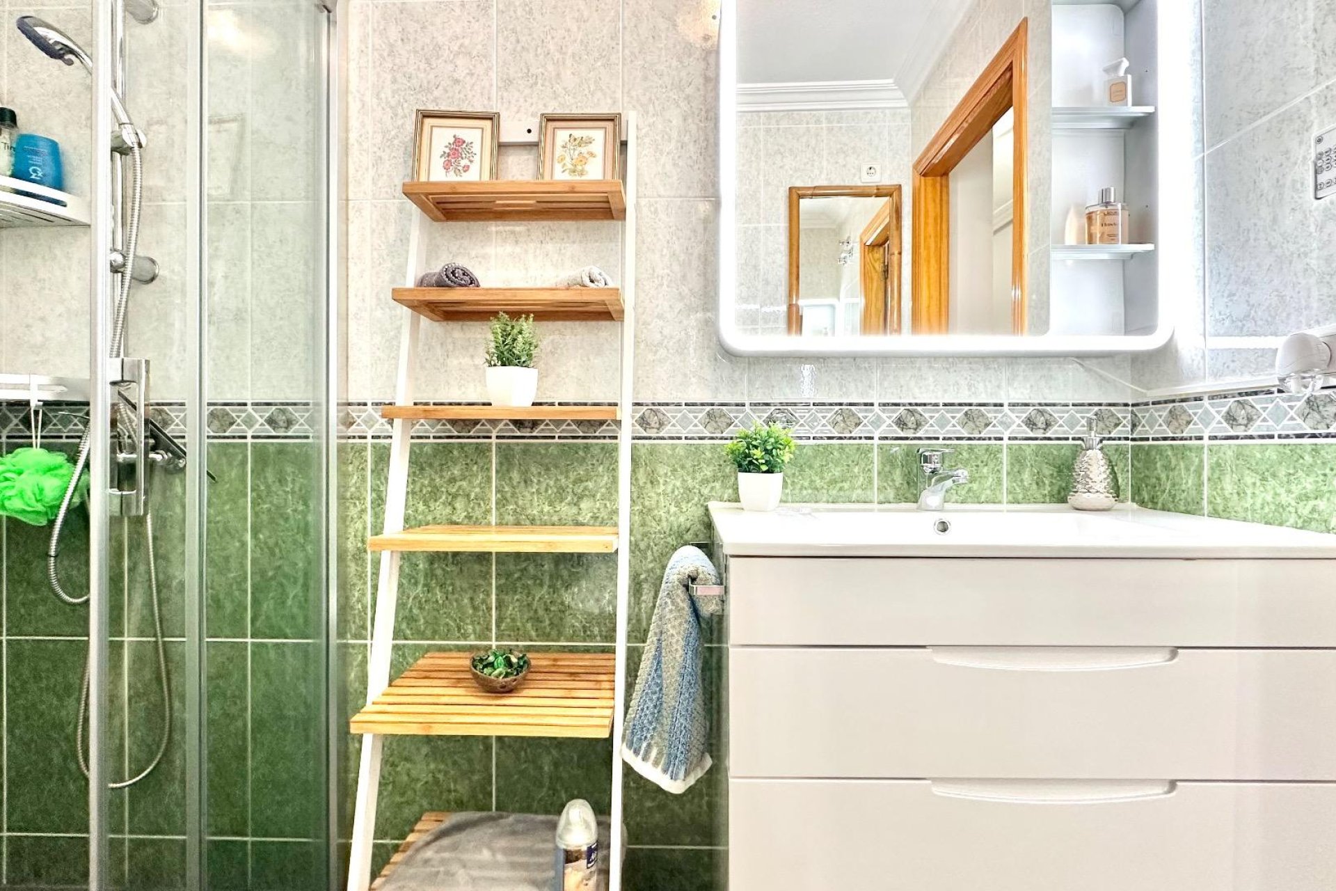 Revente - Apartment -
Torrevieja - Centro