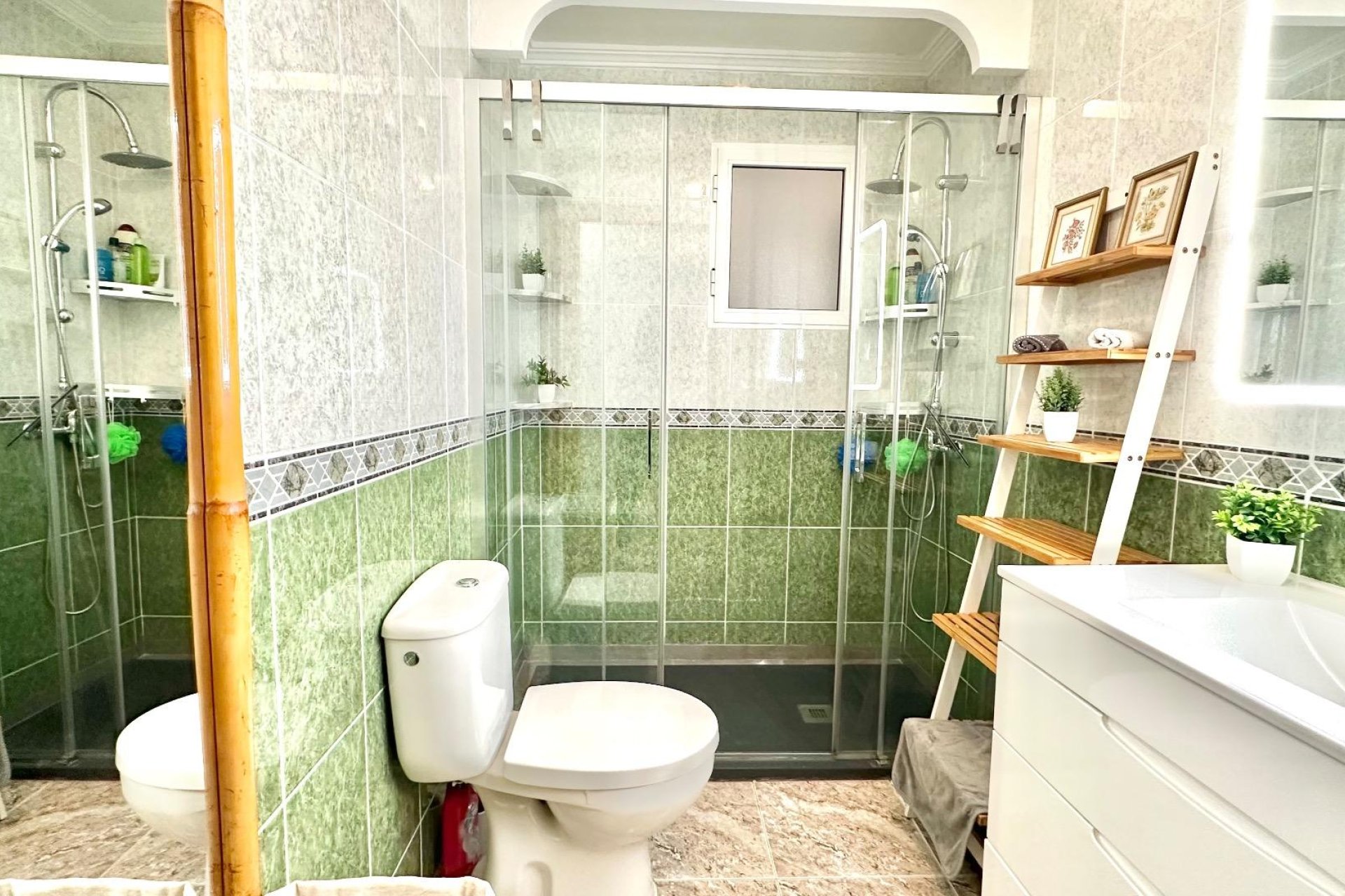 Revente - Apartment -
Torrevieja - Centro