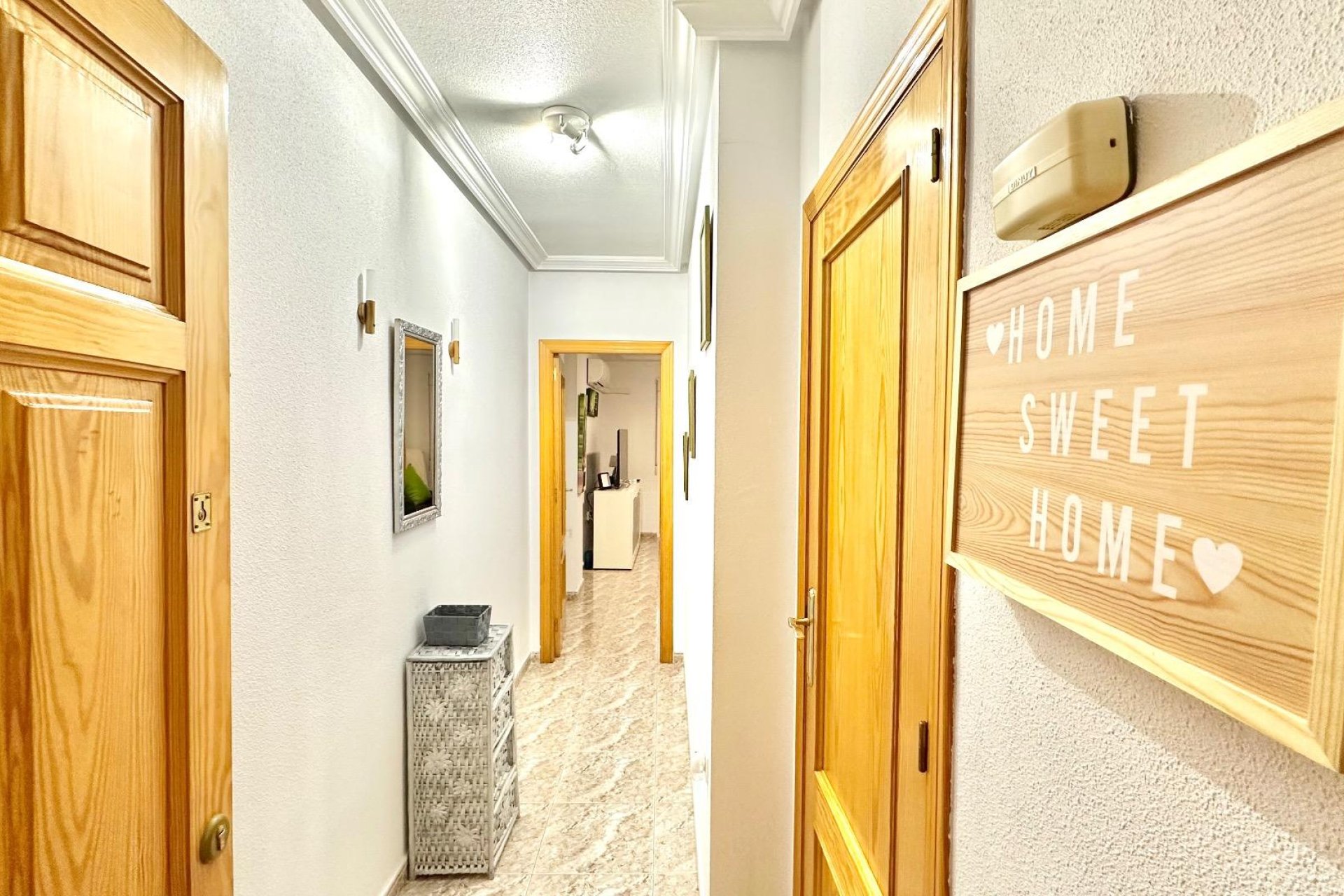 Revente - Apartment -
Torrevieja - Centro