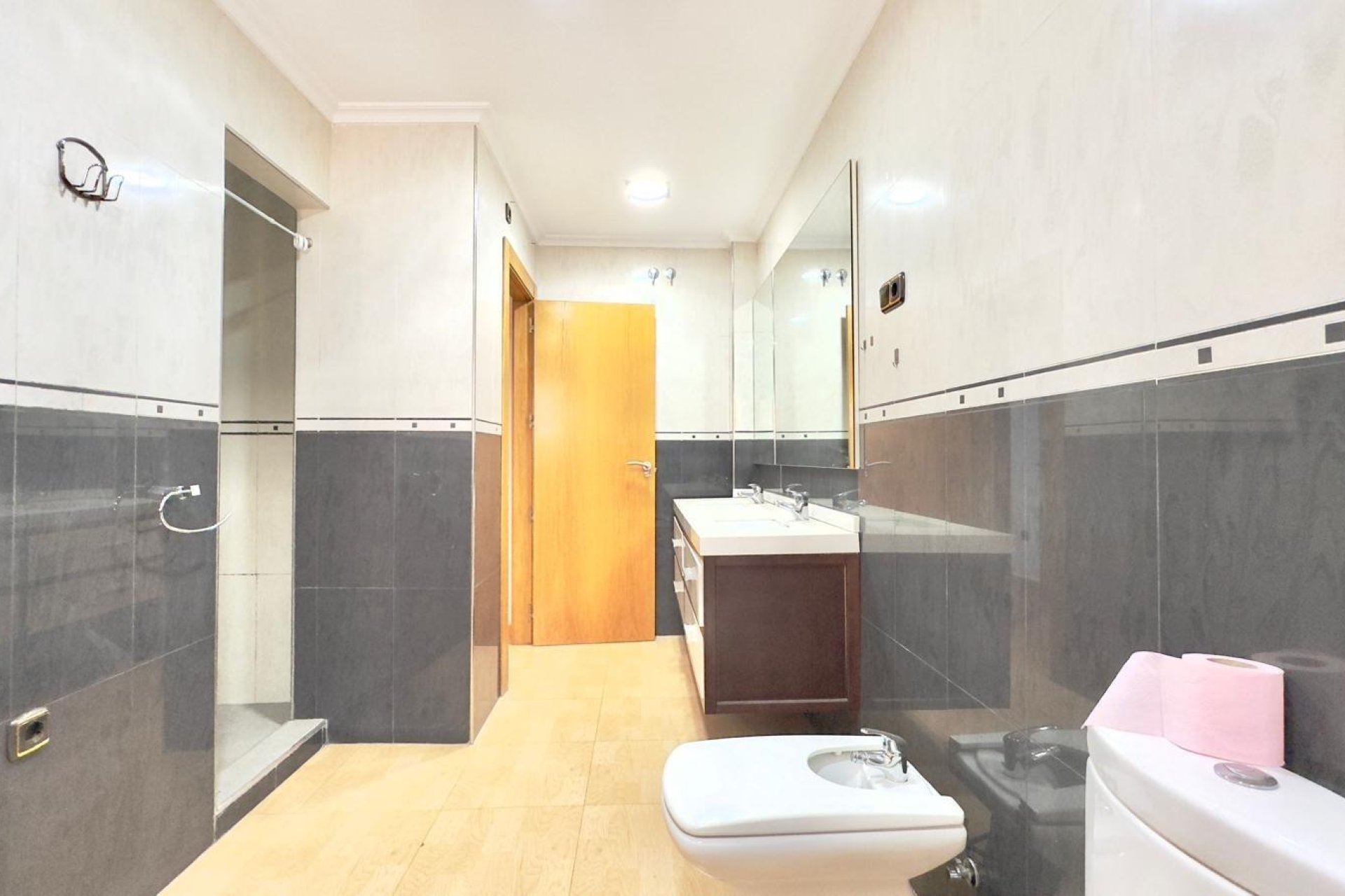 Revente - Apartment -
Torrevieja - Centro