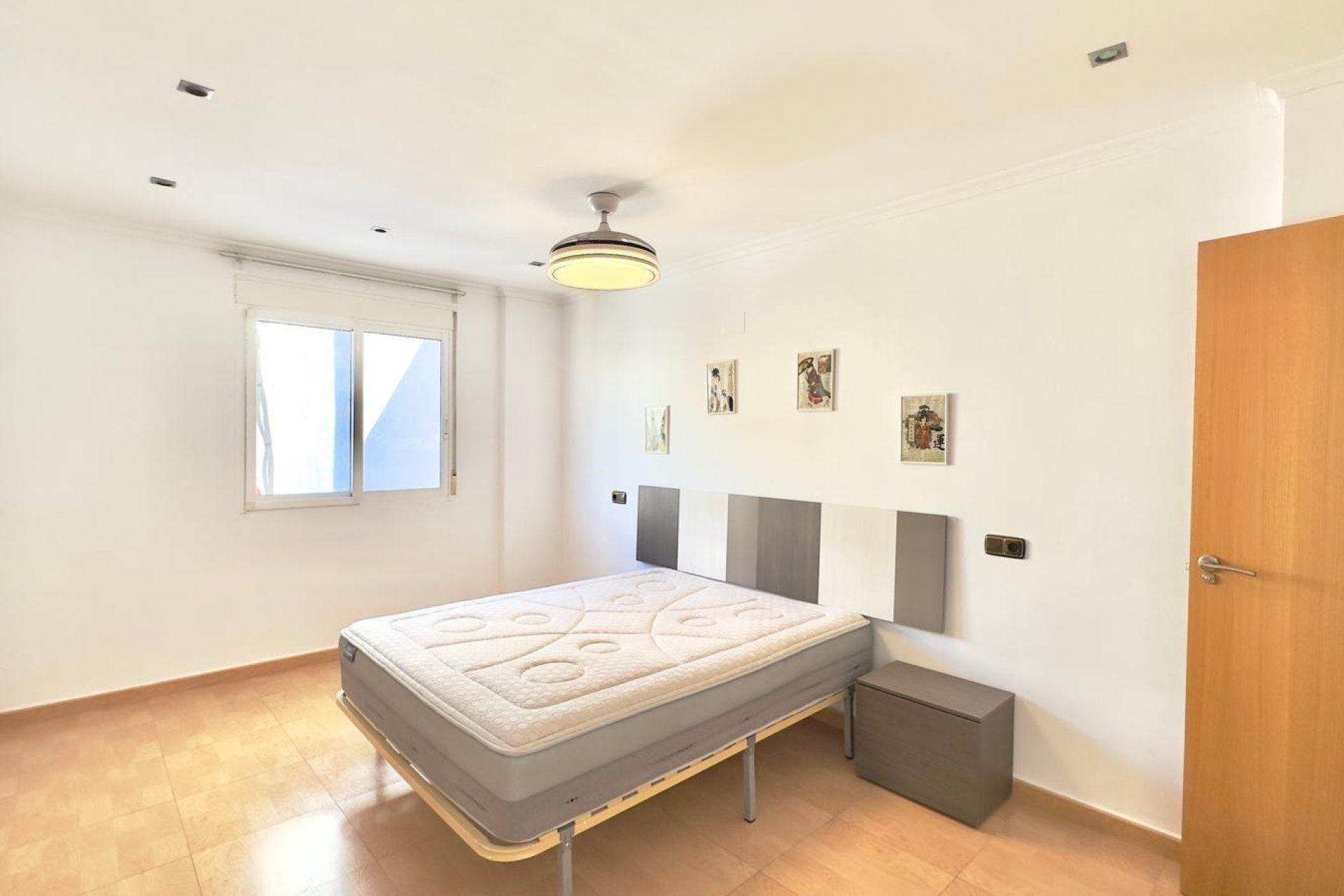 Revente - Apartment -
Torrevieja - Centro