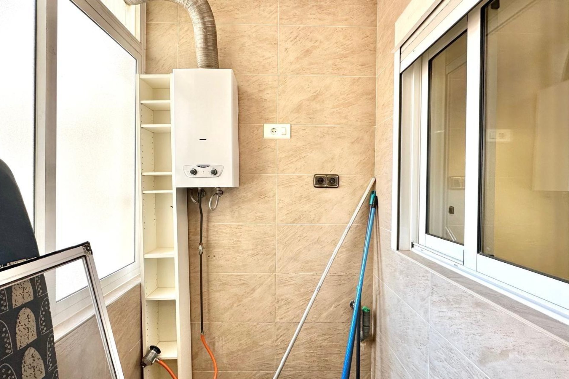 Revente - Apartment -
Torrevieja - Centro