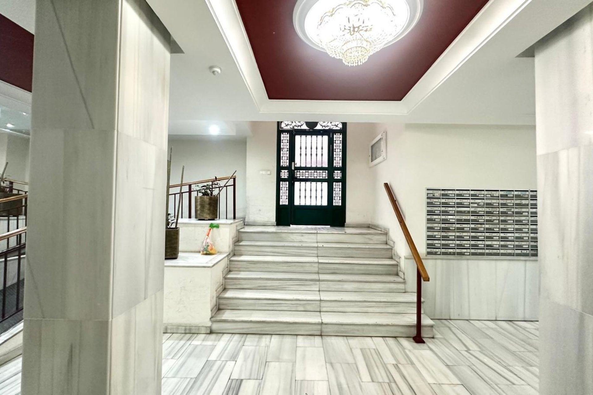 Revente - Apartment -
Torrevieja - Centro