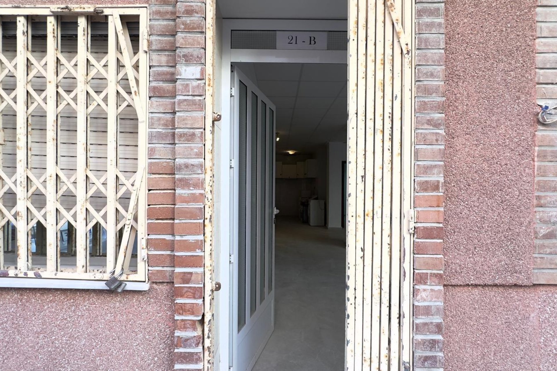 Revente - Apartment -
Torrevieja - Centro