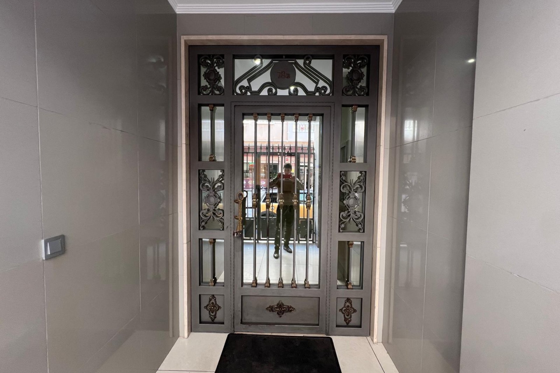 Revente - Apartment -
Torrevieja - Centro