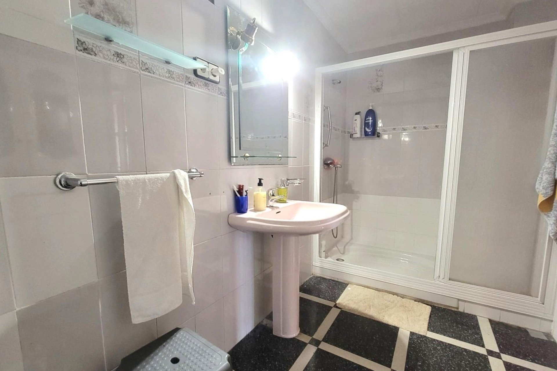 Revente - Apartment -
Torrevieja - Centro