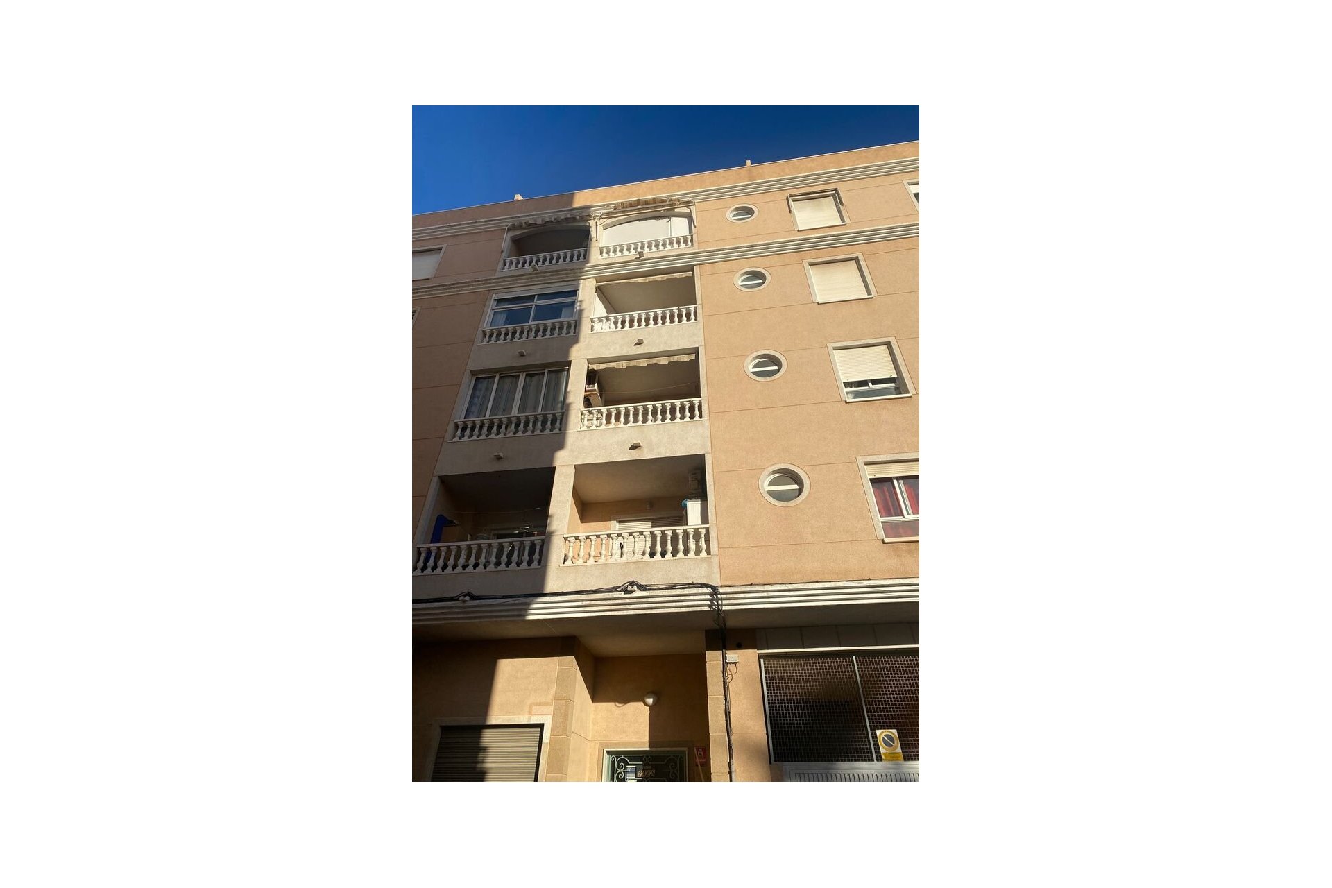 Revente - Apartment -
Torrevieja - Centro