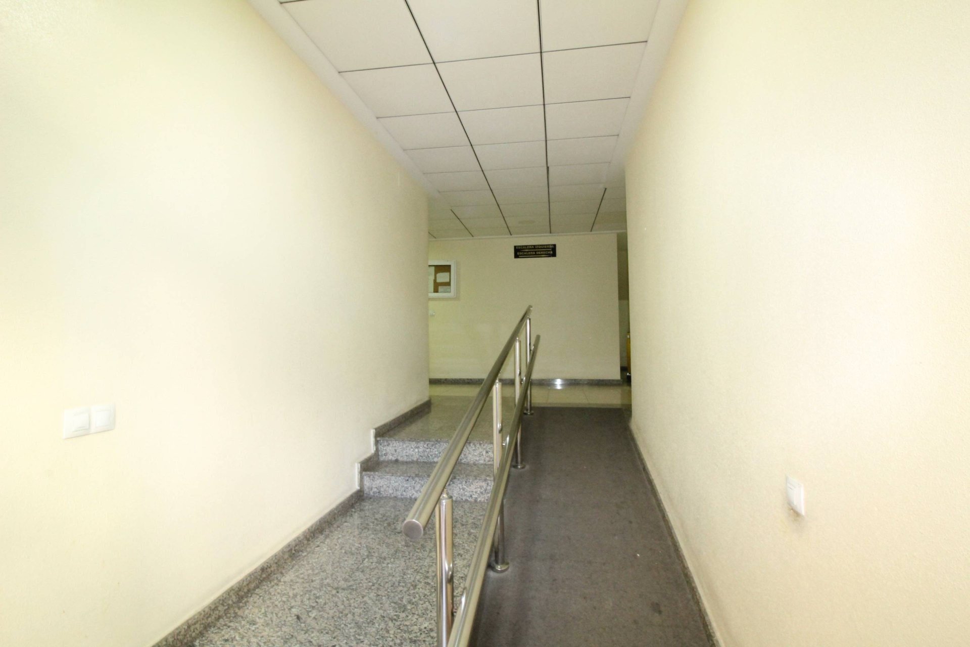 Revente - Apartment -
Torrevieja - Centro