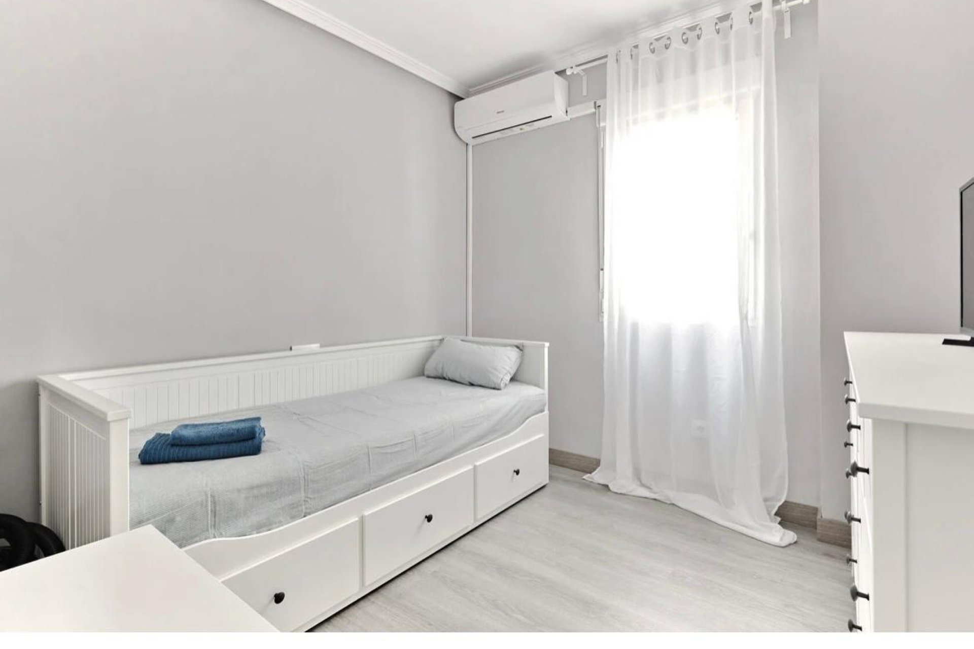 Revente - Apartment -
Torrevieja - Centro