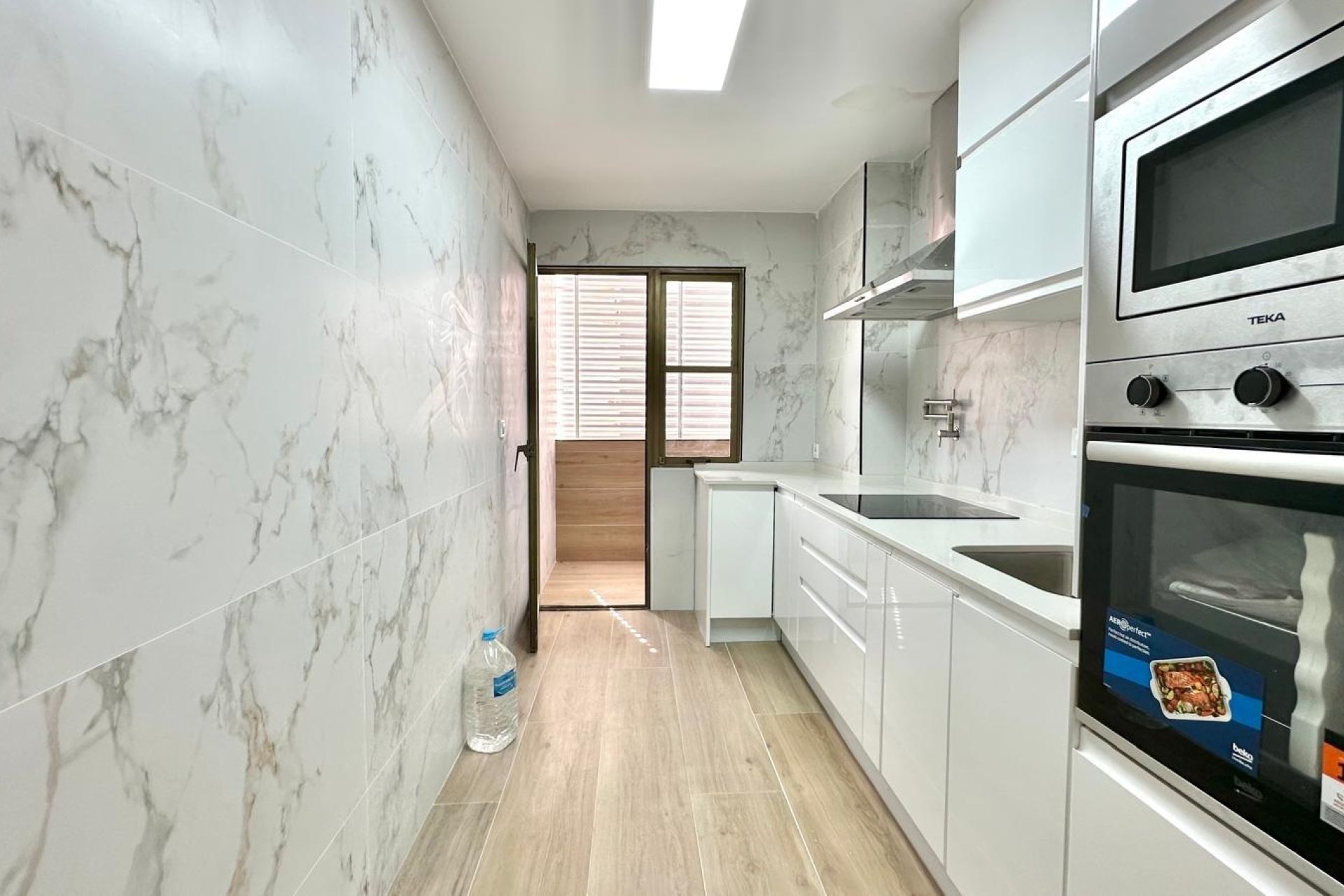 Revente - Apartment -
Torrevieja - Centro