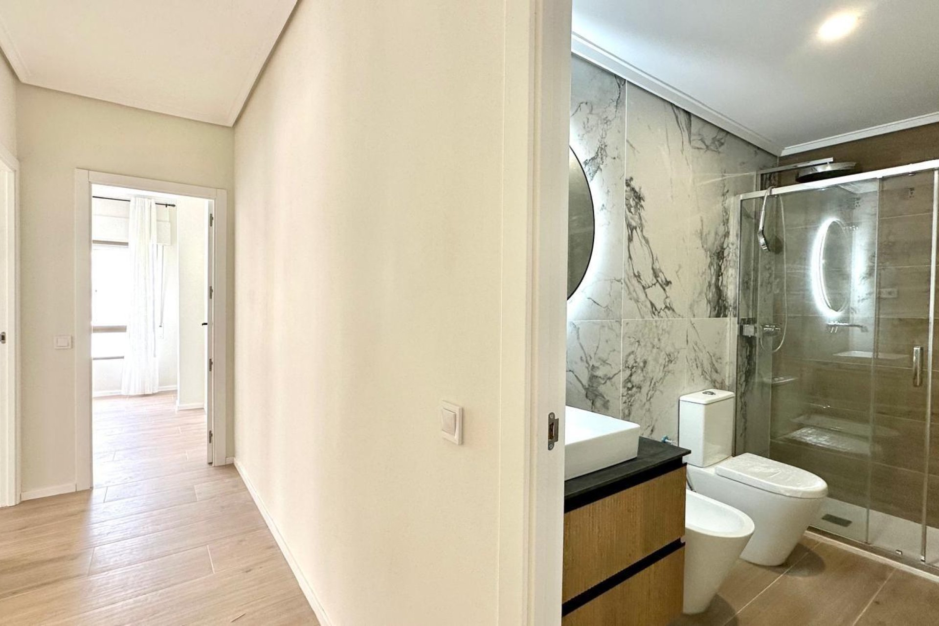 Revente - Apartment -
Torrevieja - Centro