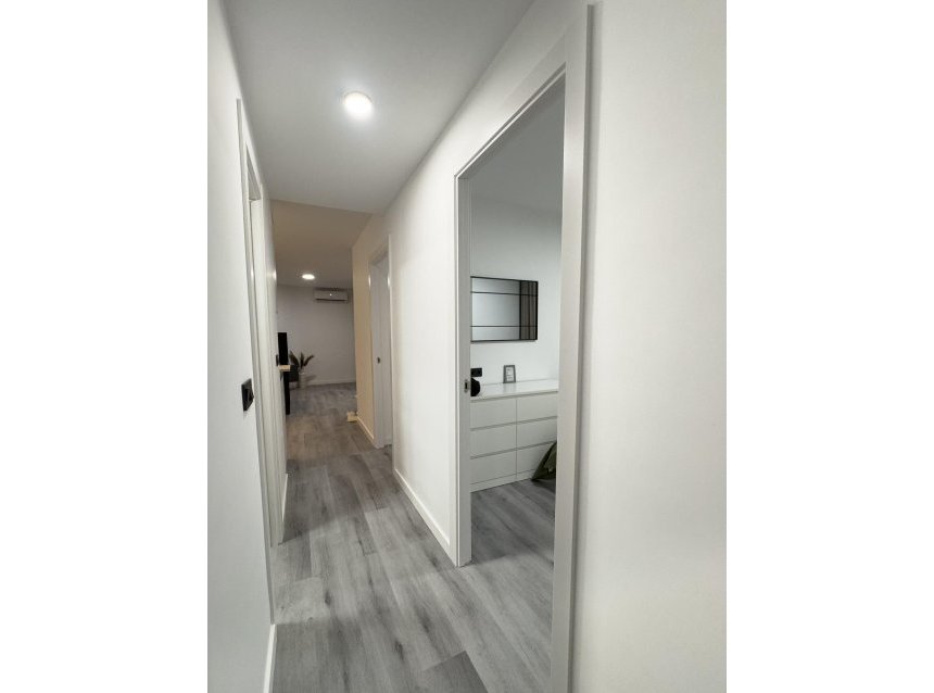 Revente - Apartment -
Torrevieja - Centro
