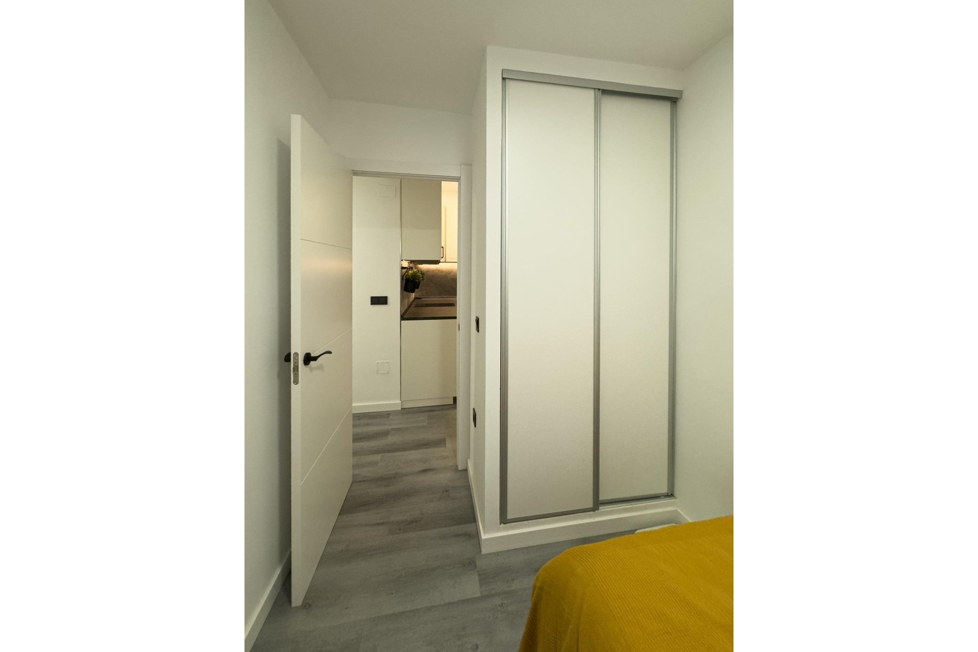 Revente - Apartment -
Torrevieja - Centro