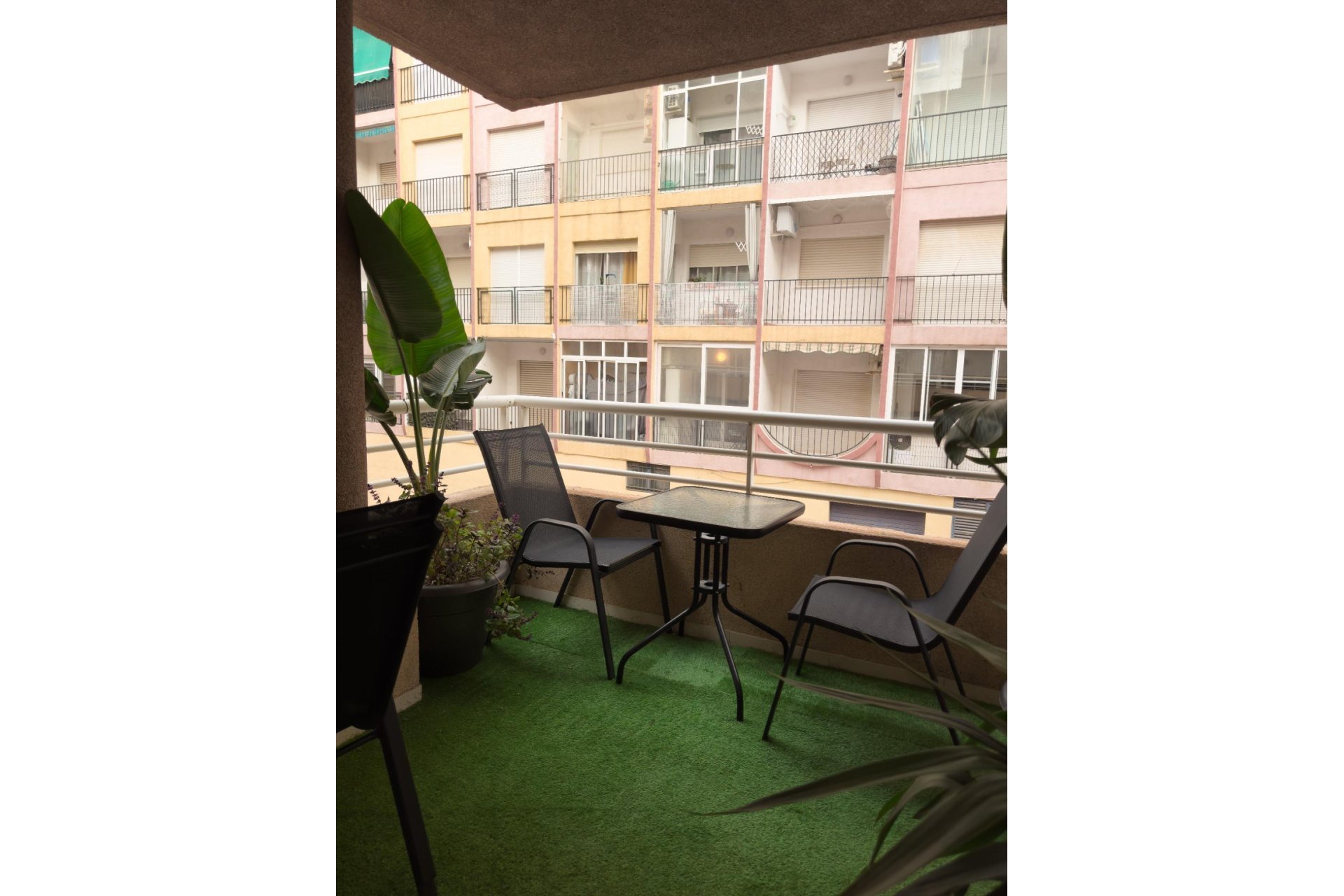 Revente - Apartment -
Torrevieja - Centro