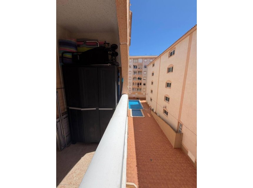 Revente - Apartment -
Torrevieja - Centro