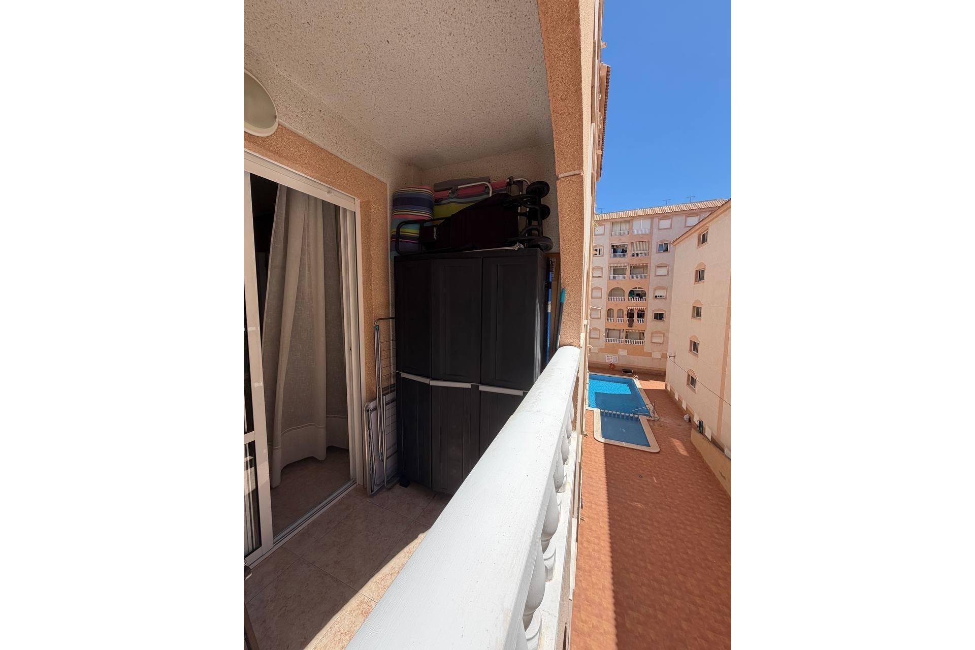 Revente - Apartment -
Torrevieja - Centro