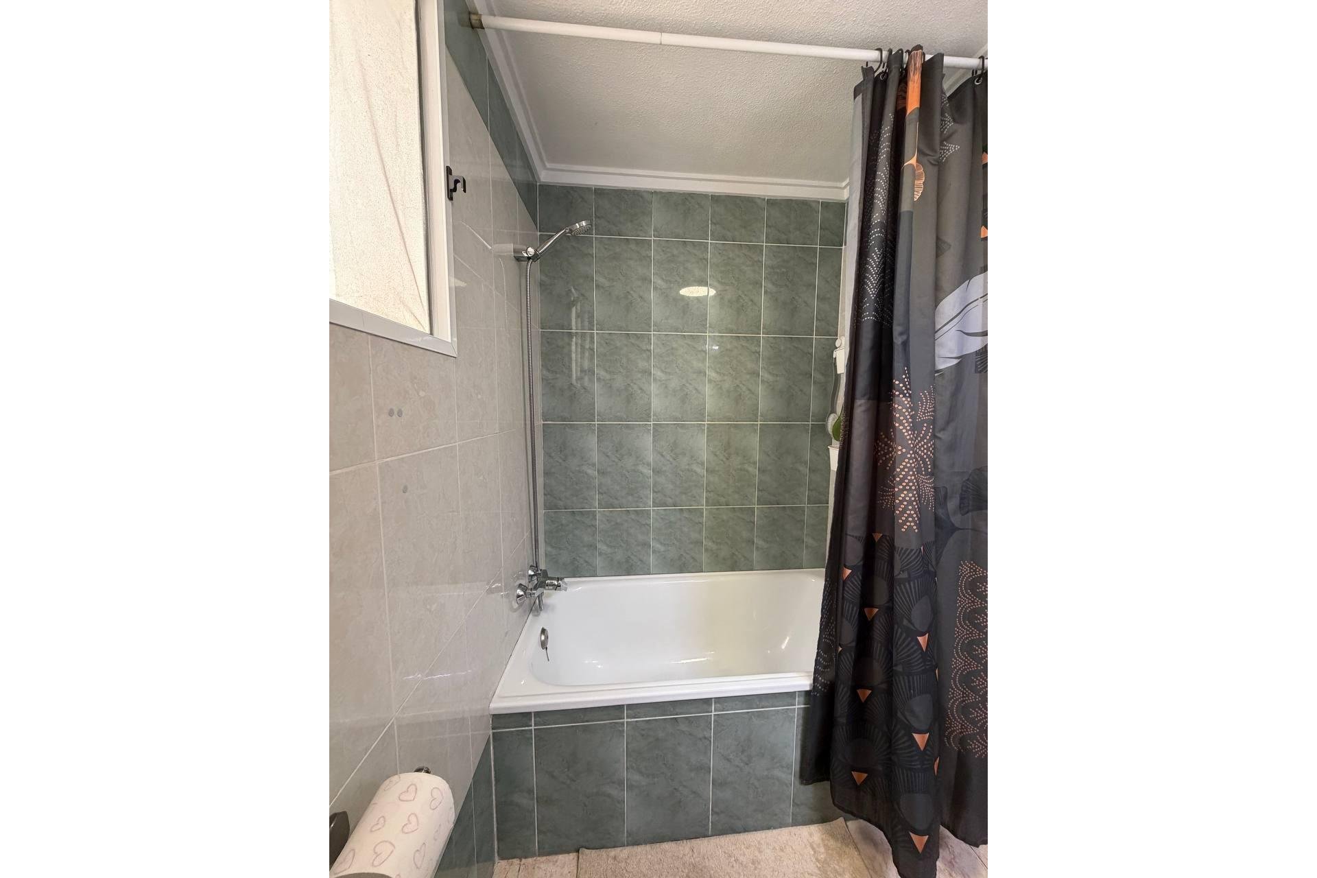 Revente - Apartment -
Torrevieja - Centro