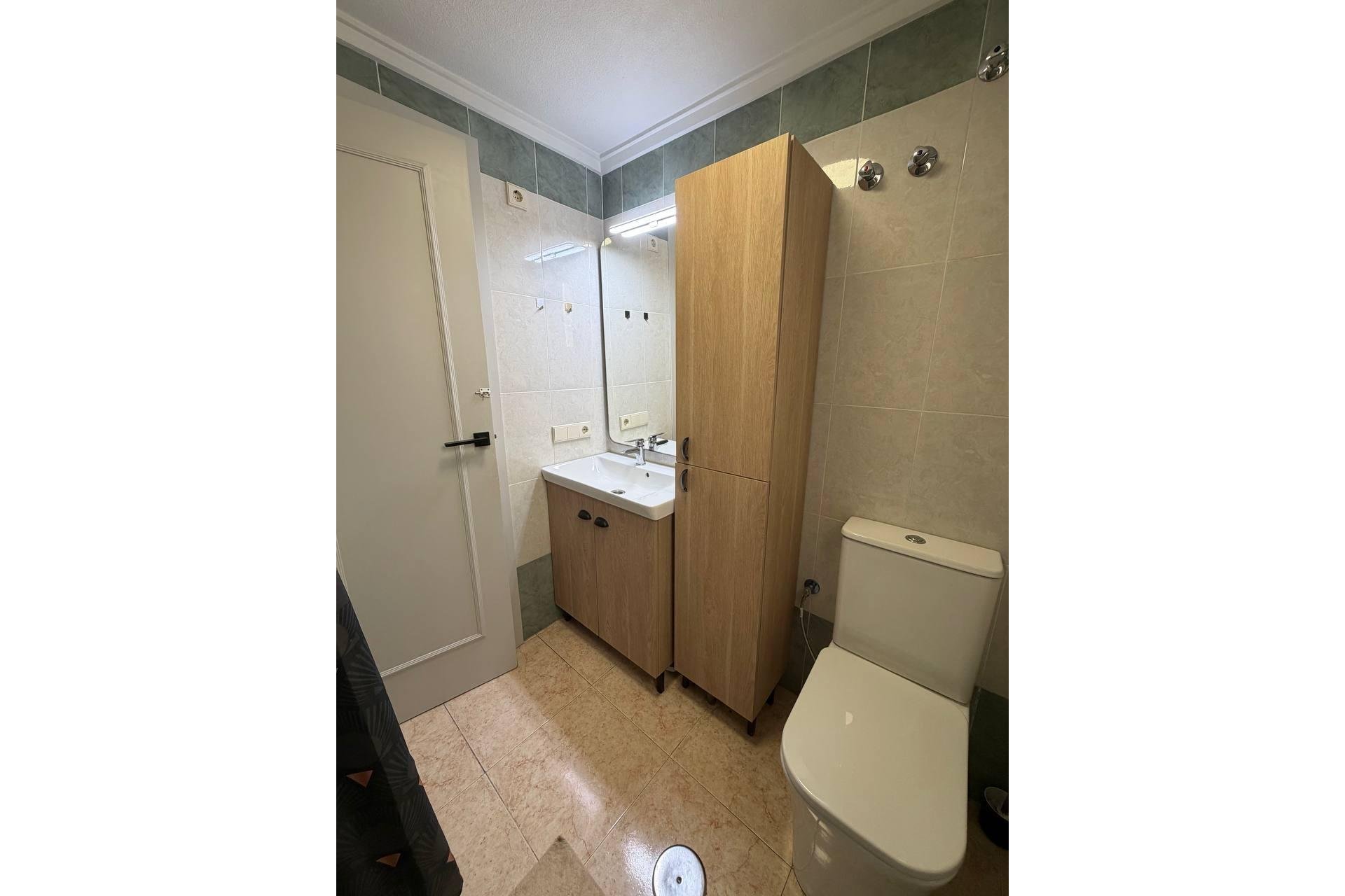 Revente - Apartment -
Torrevieja - Centro