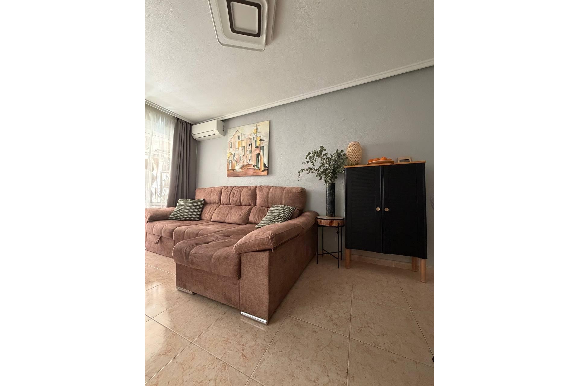 Revente - Apartment -
Torrevieja - Centro
