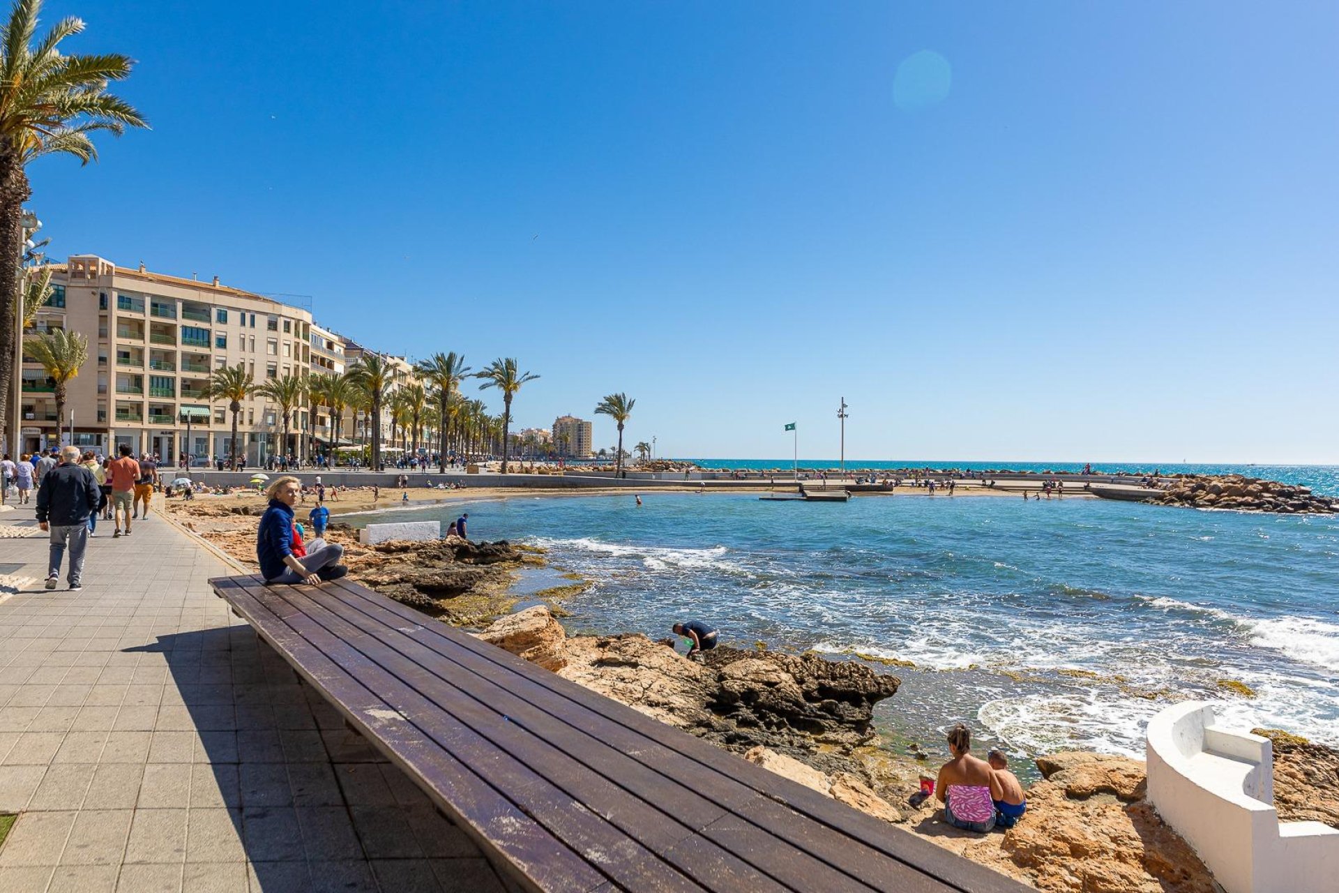 Revente - Apartment -
Torrevieja - Centro