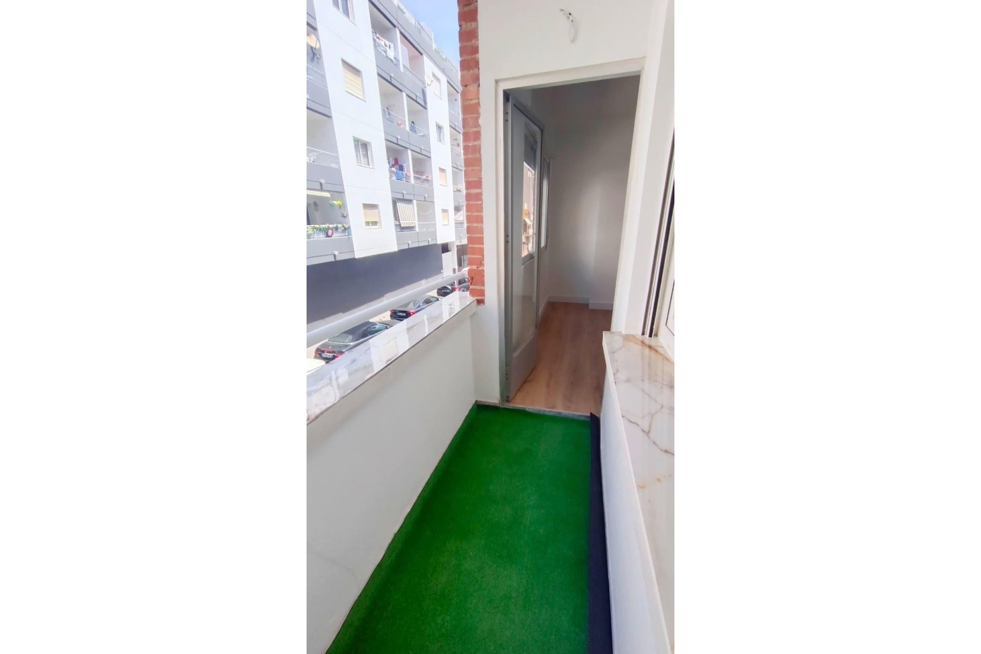 Revente - Apartment -
Torrevieja - Centro