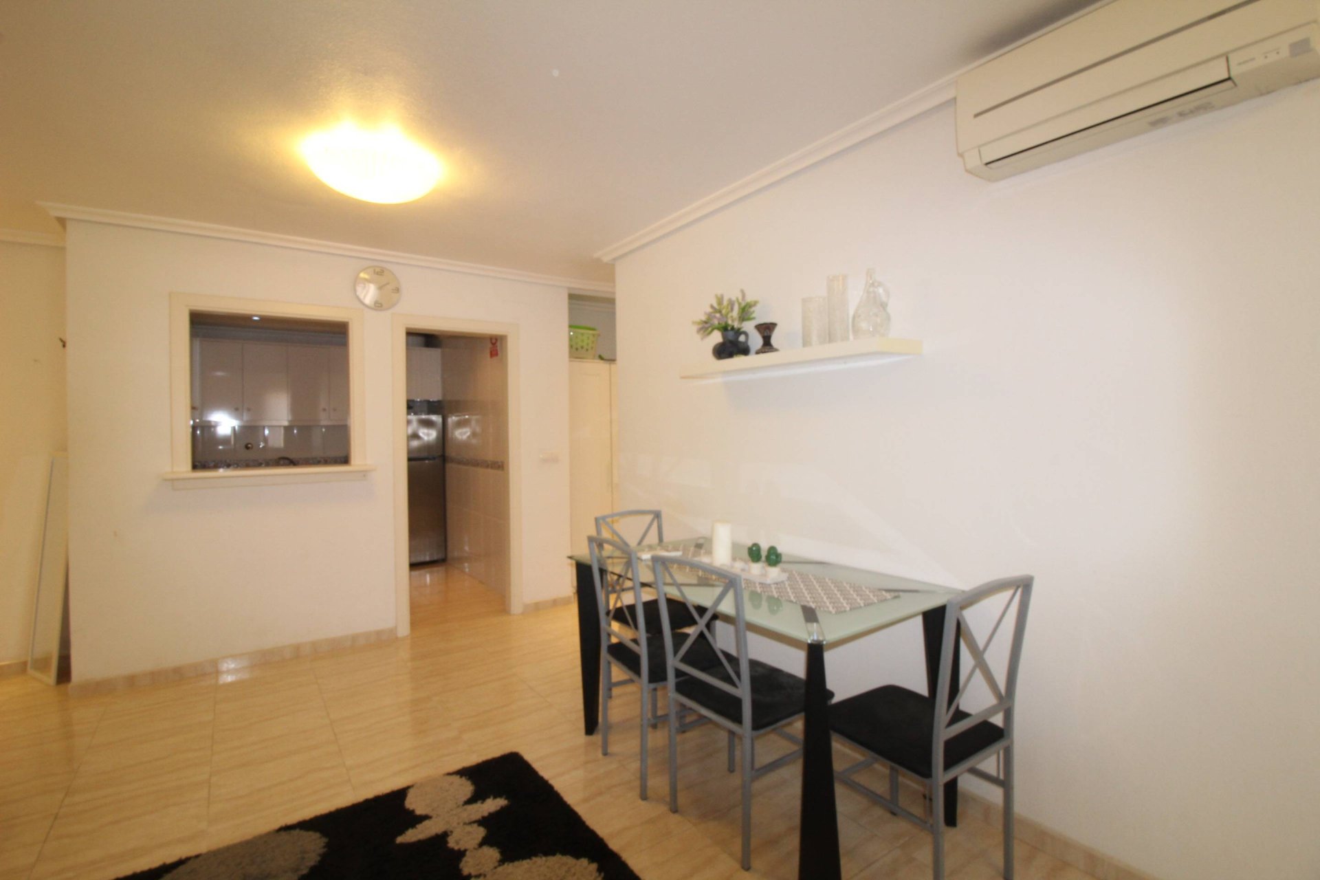Revente - Apartment -
Torrevieja - Centro
