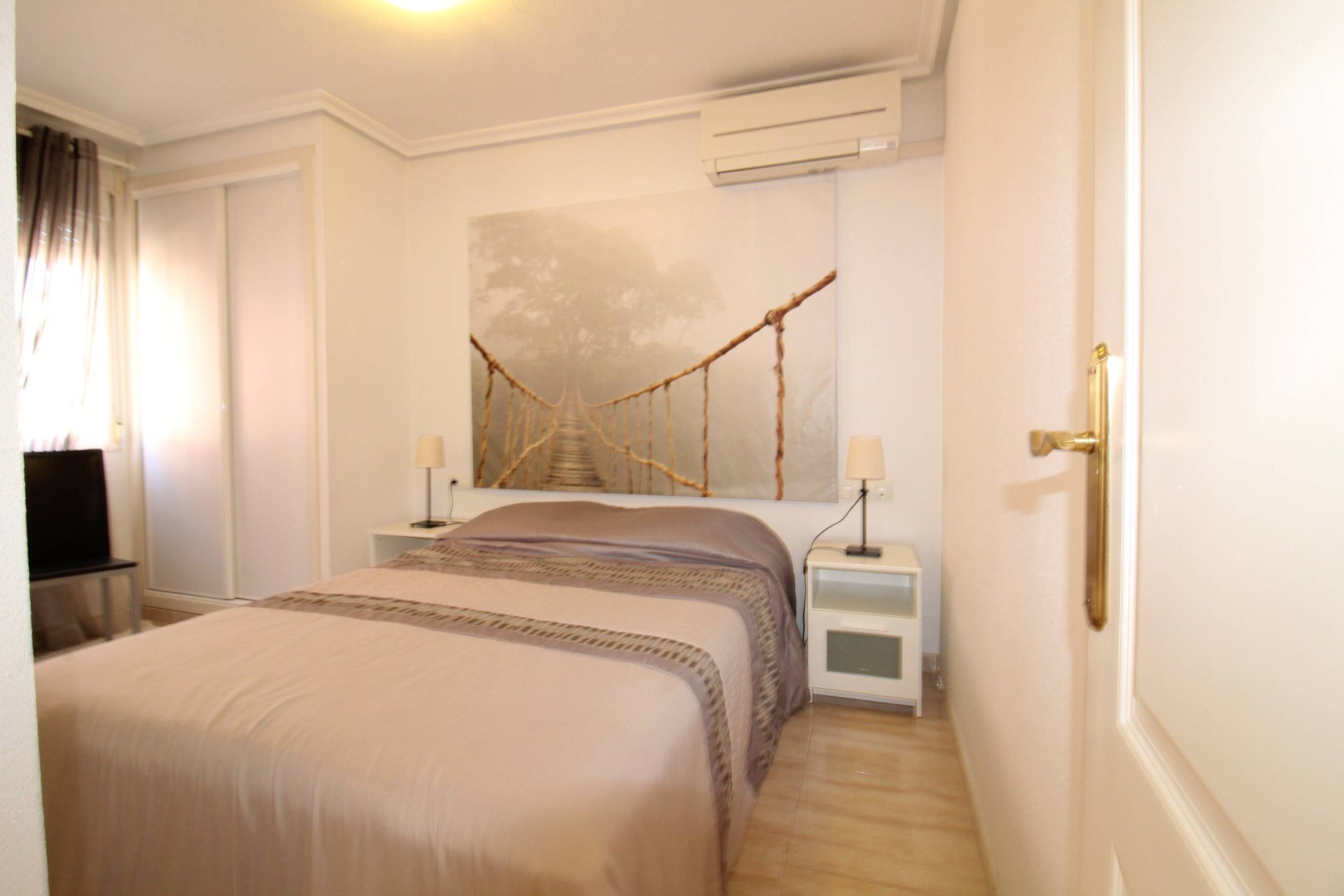 Revente - Apartment -
Torrevieja - Centro