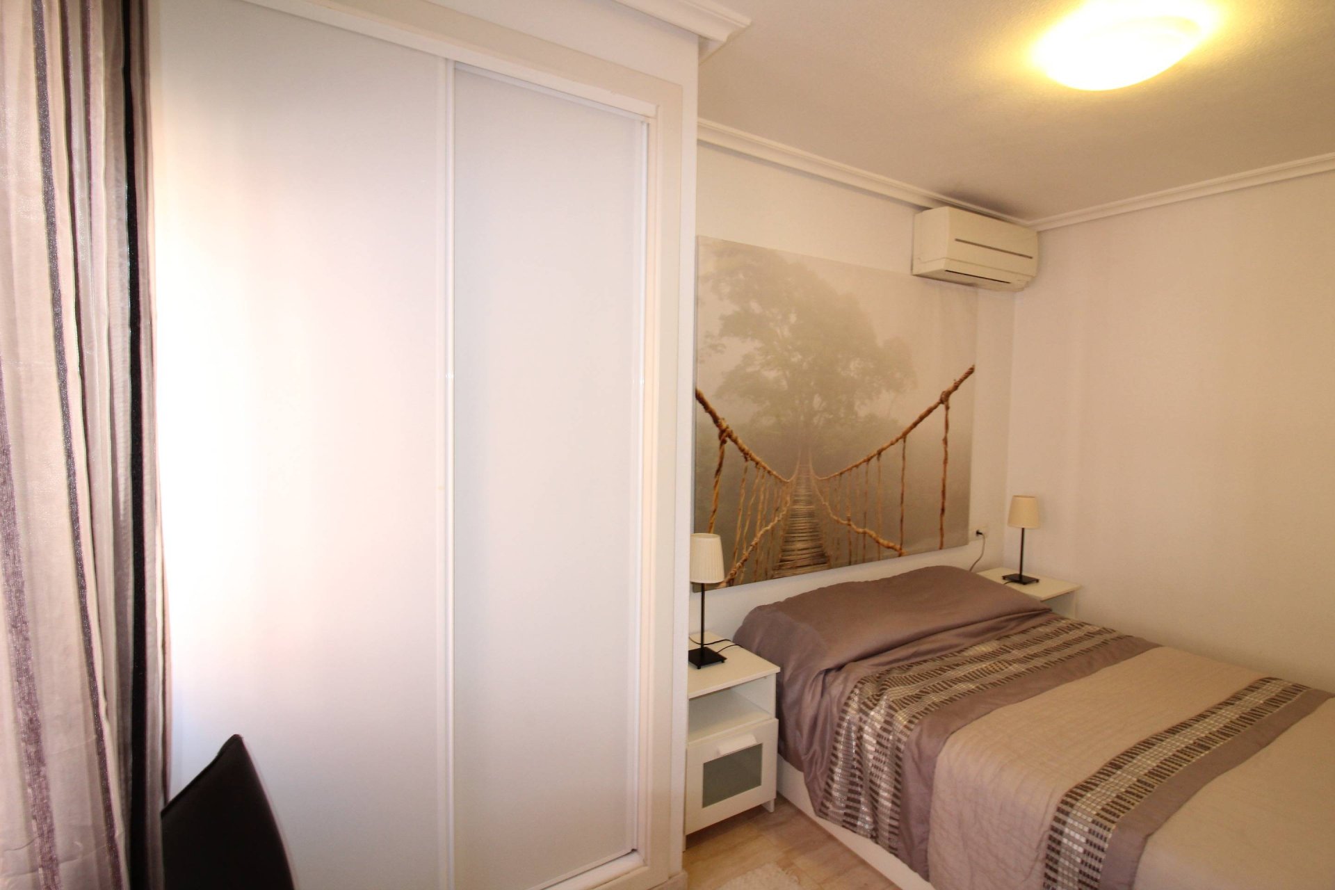 Revente - Apartment -
Torrevieja - Centro