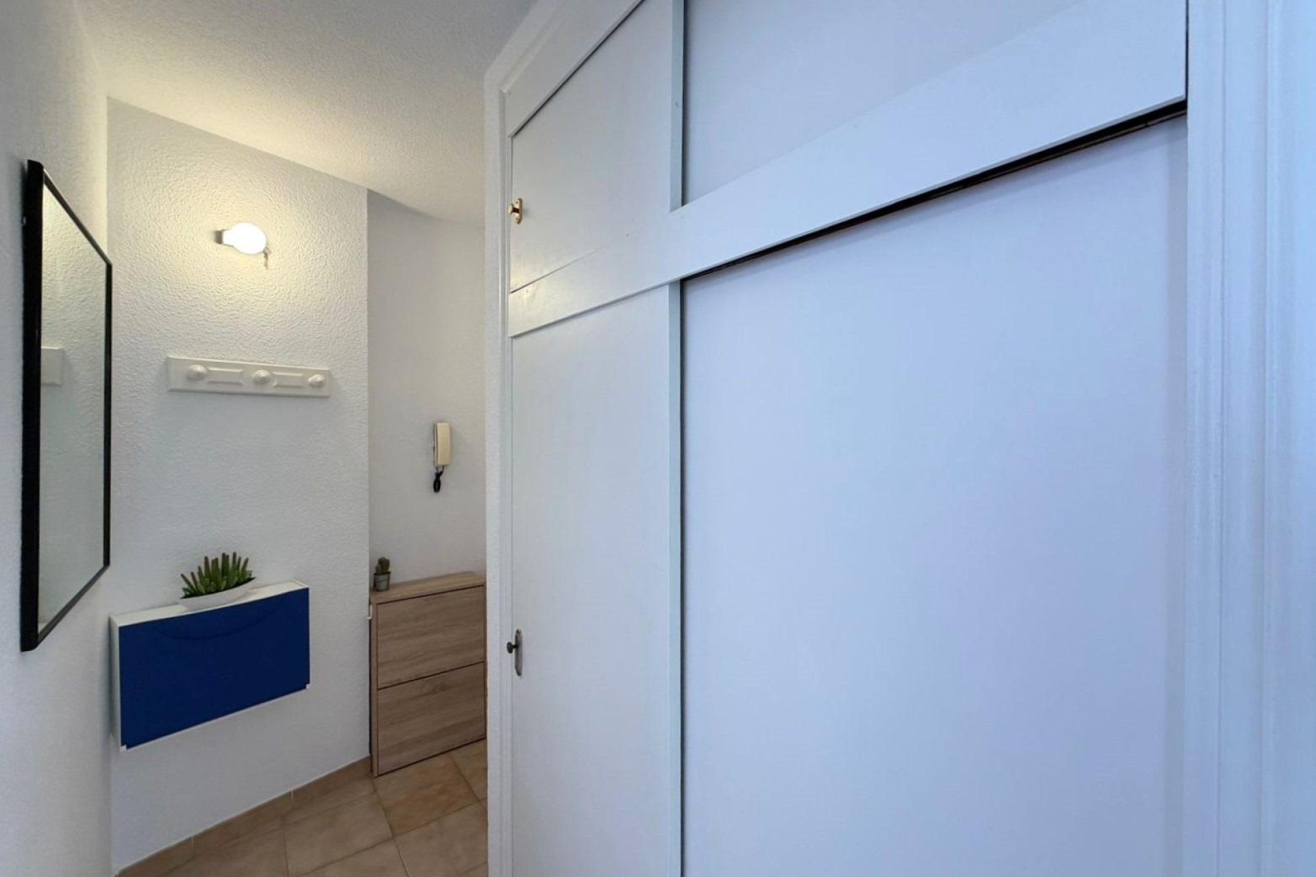 Revente - Apartment -
Torrevieja - Centro