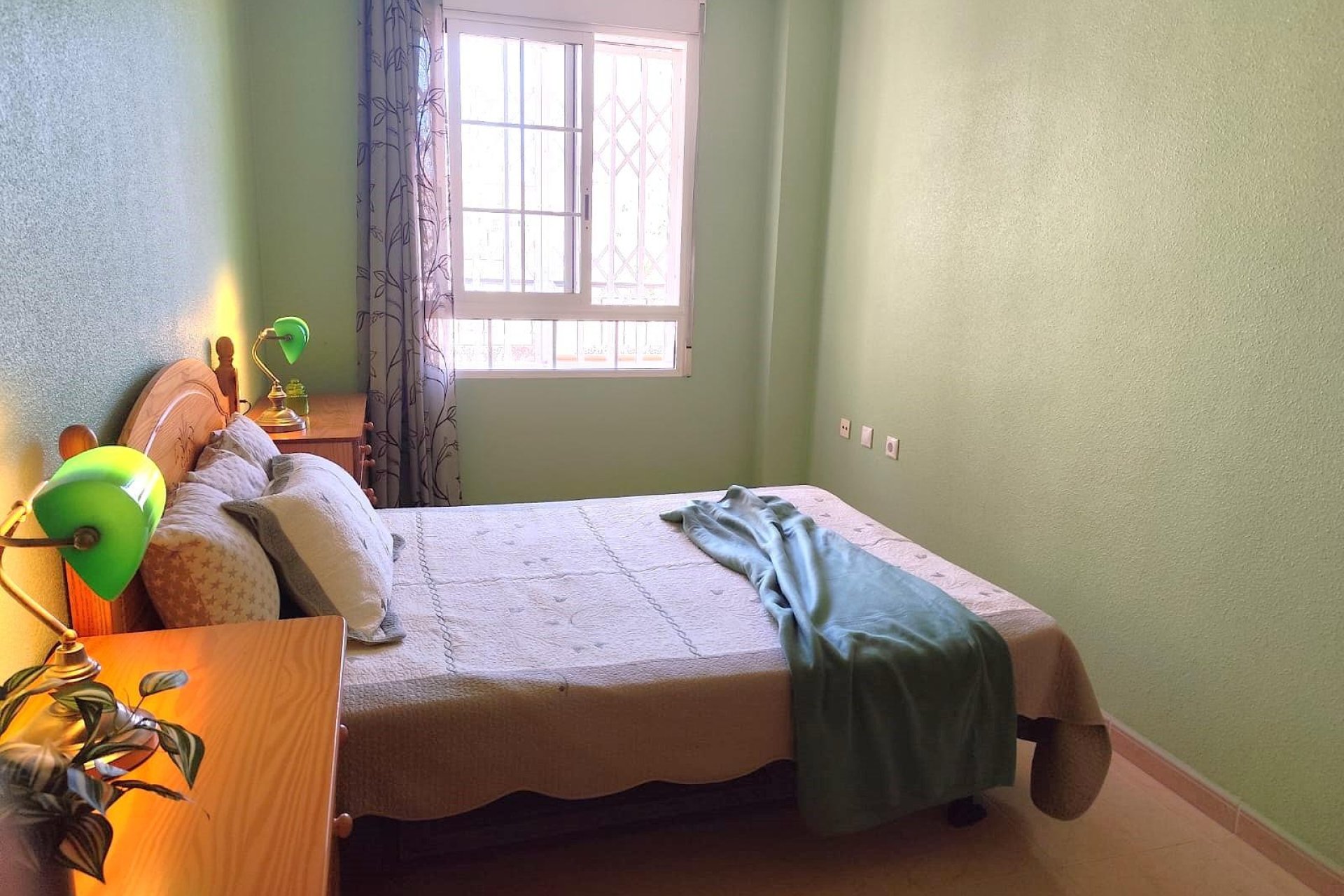 Revente - Apartment -
Torrevieja - Centro