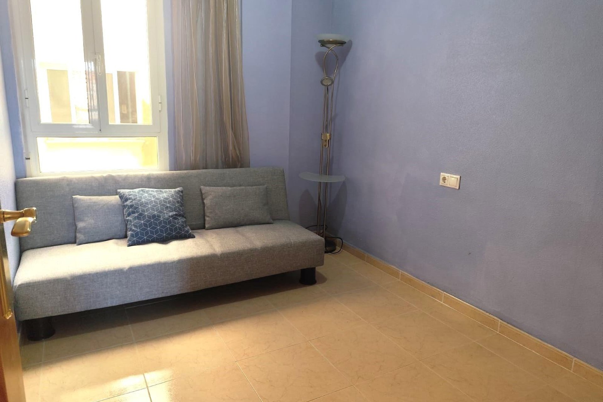 Revente - Apartment -
Torrevieja - Centro