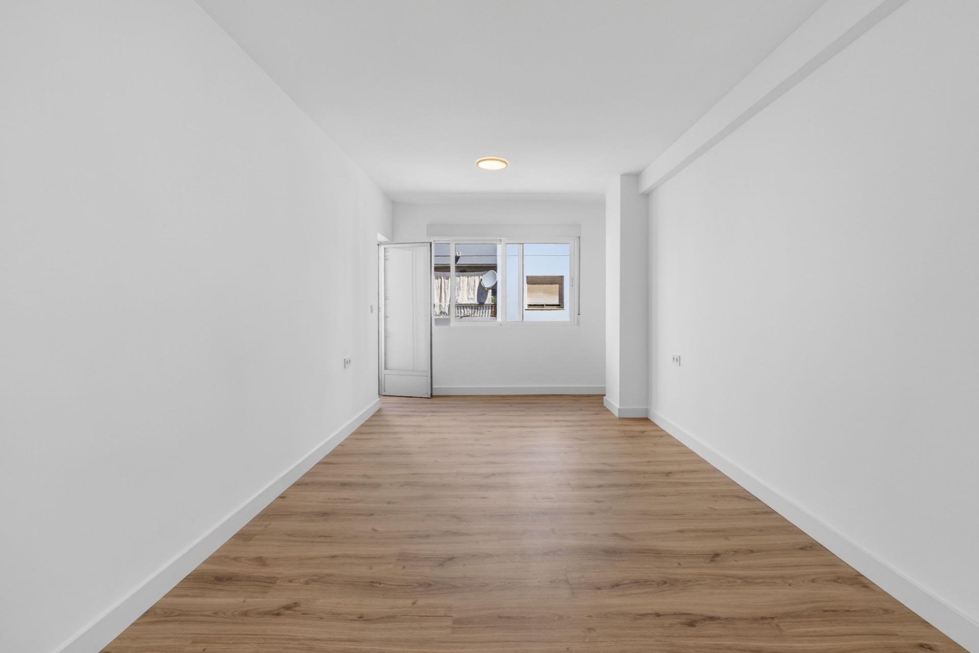 Revente - Apartment -
Torrevieja - Centro
