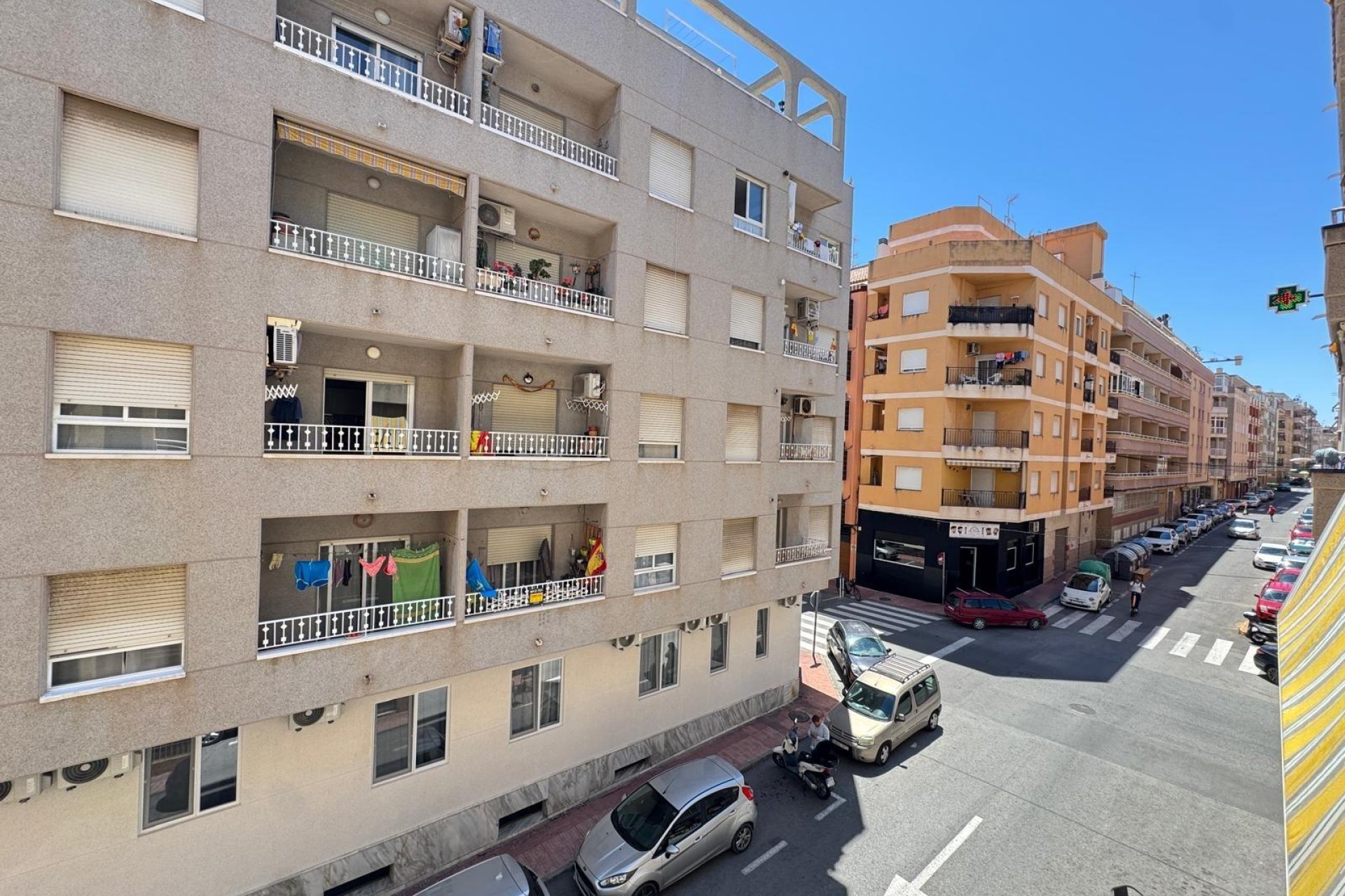 Revente - Apartment -
Torrevieja - Centro