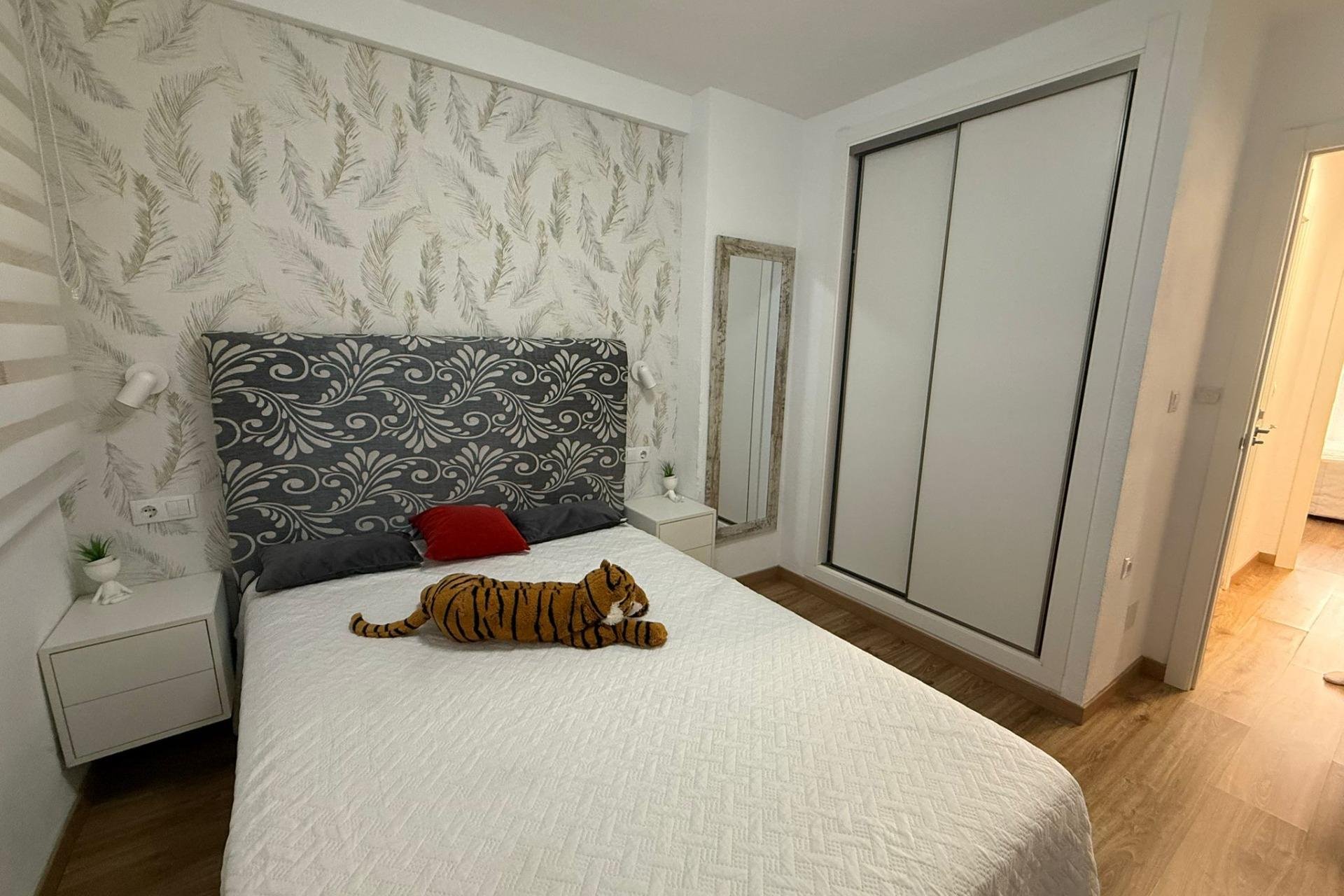 Revente - Apartment -
Torrevieja - Centro