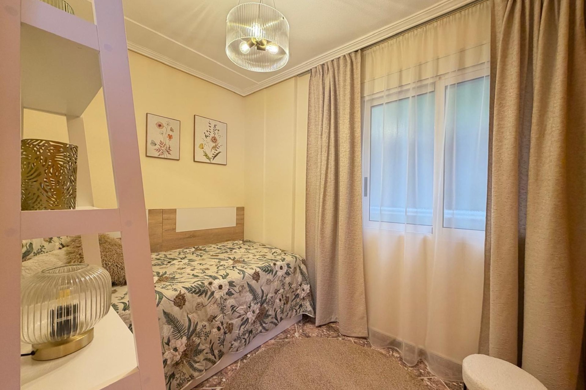 Revente - Apartment -
Torrevieja - Centro