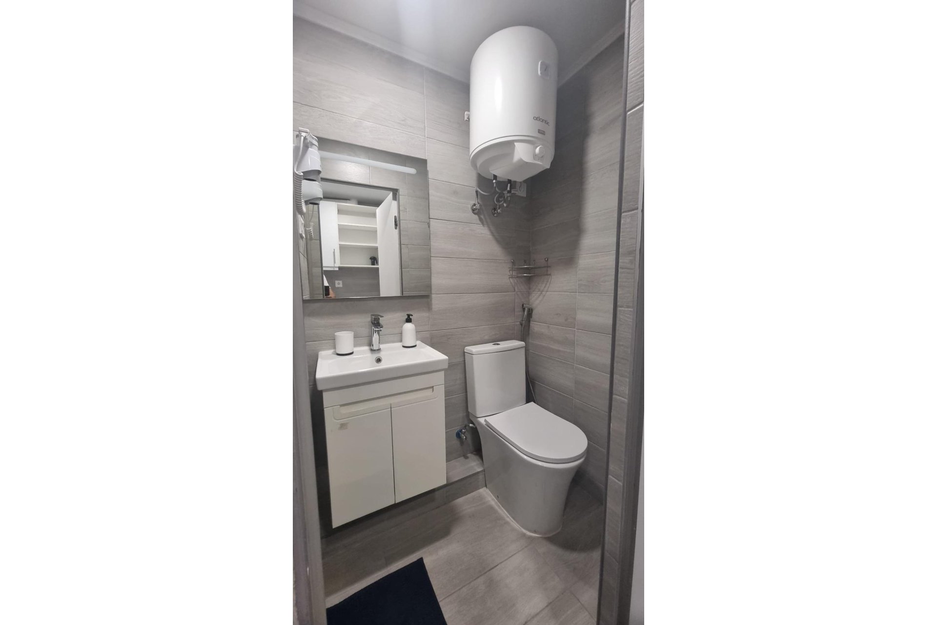 Revente - Apartment -
Torrevieja - Centro