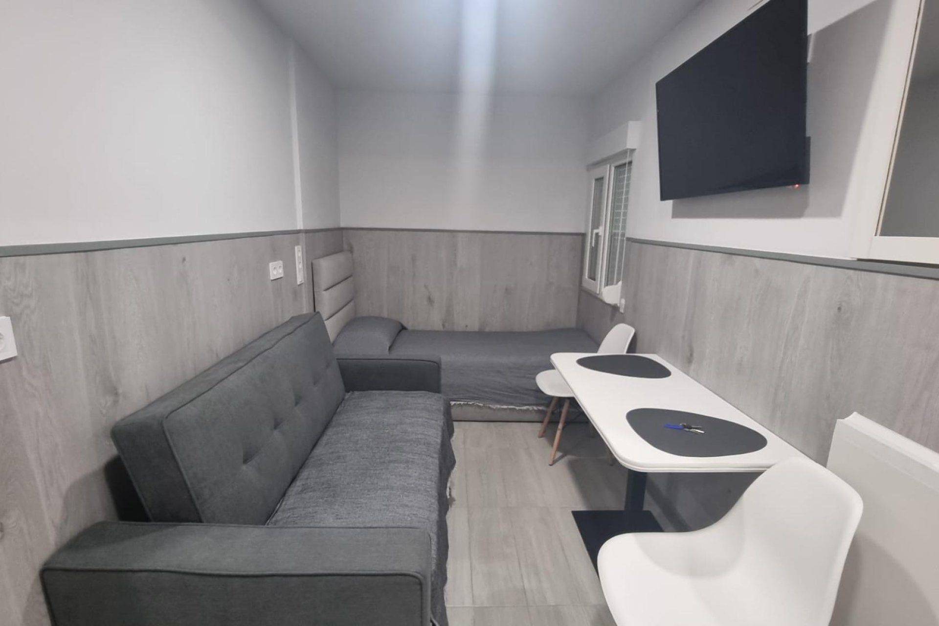Revente - Apartment -
Torrevieja - Centro