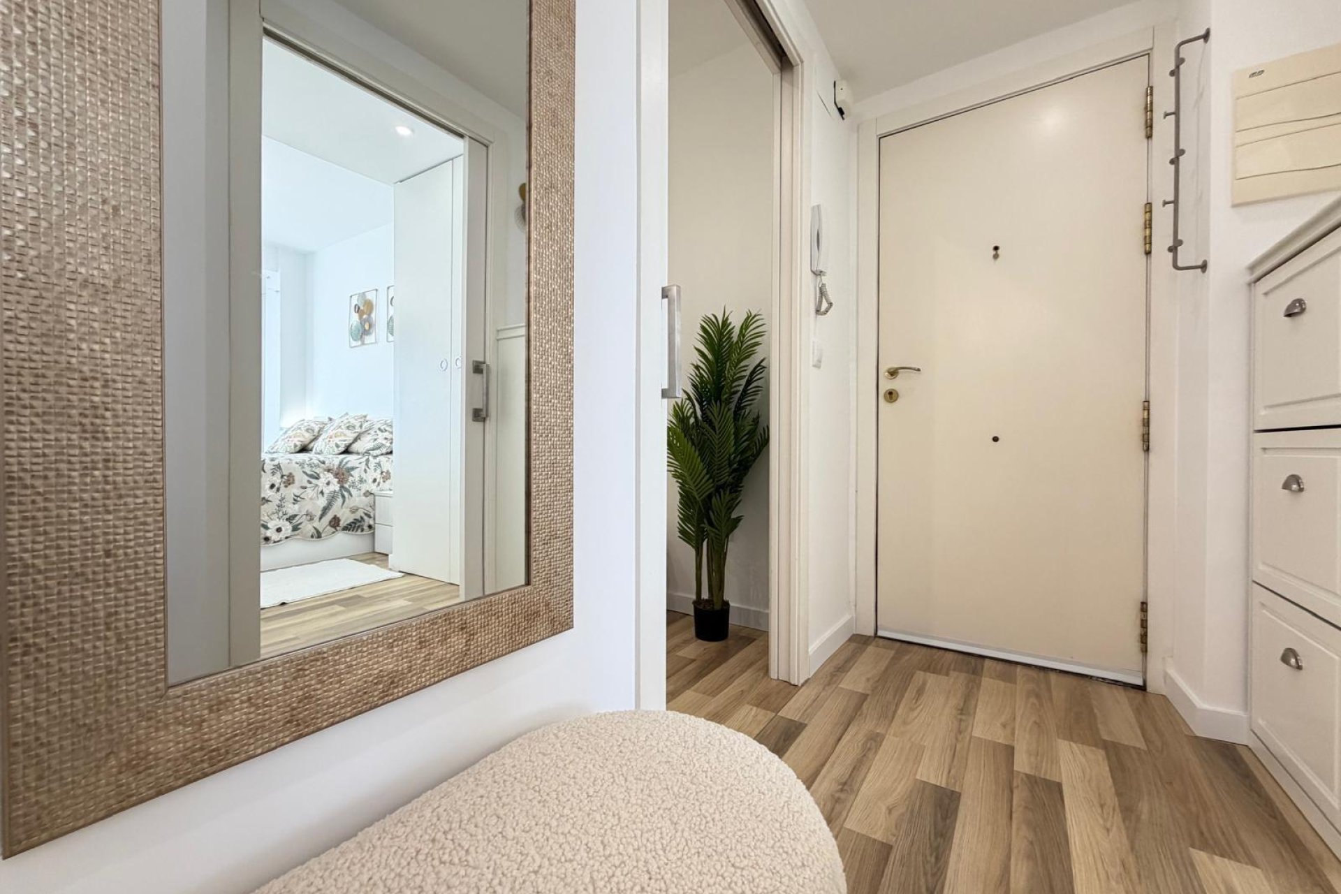 Revente - Apartment -
Torrevieja - Centro