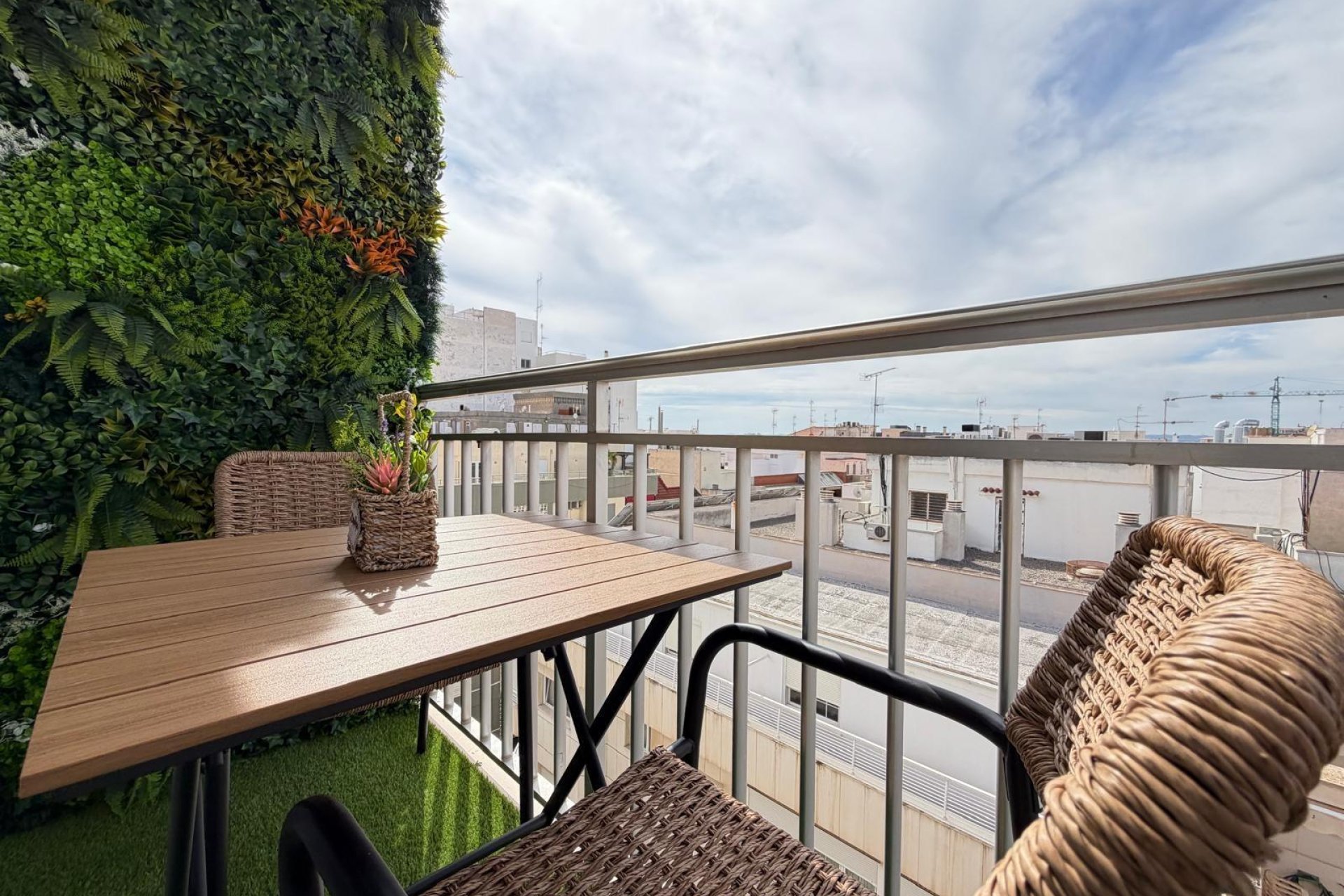 Revente - Apartment -
Torrevieja - Centro