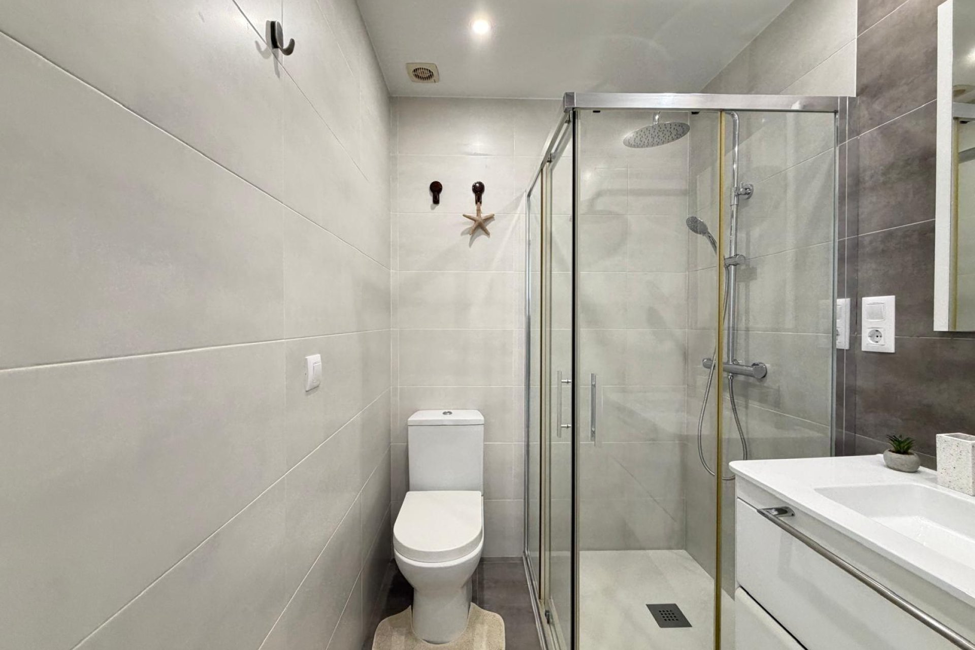 Revente - Apartment -
Torrevieja - Centro
