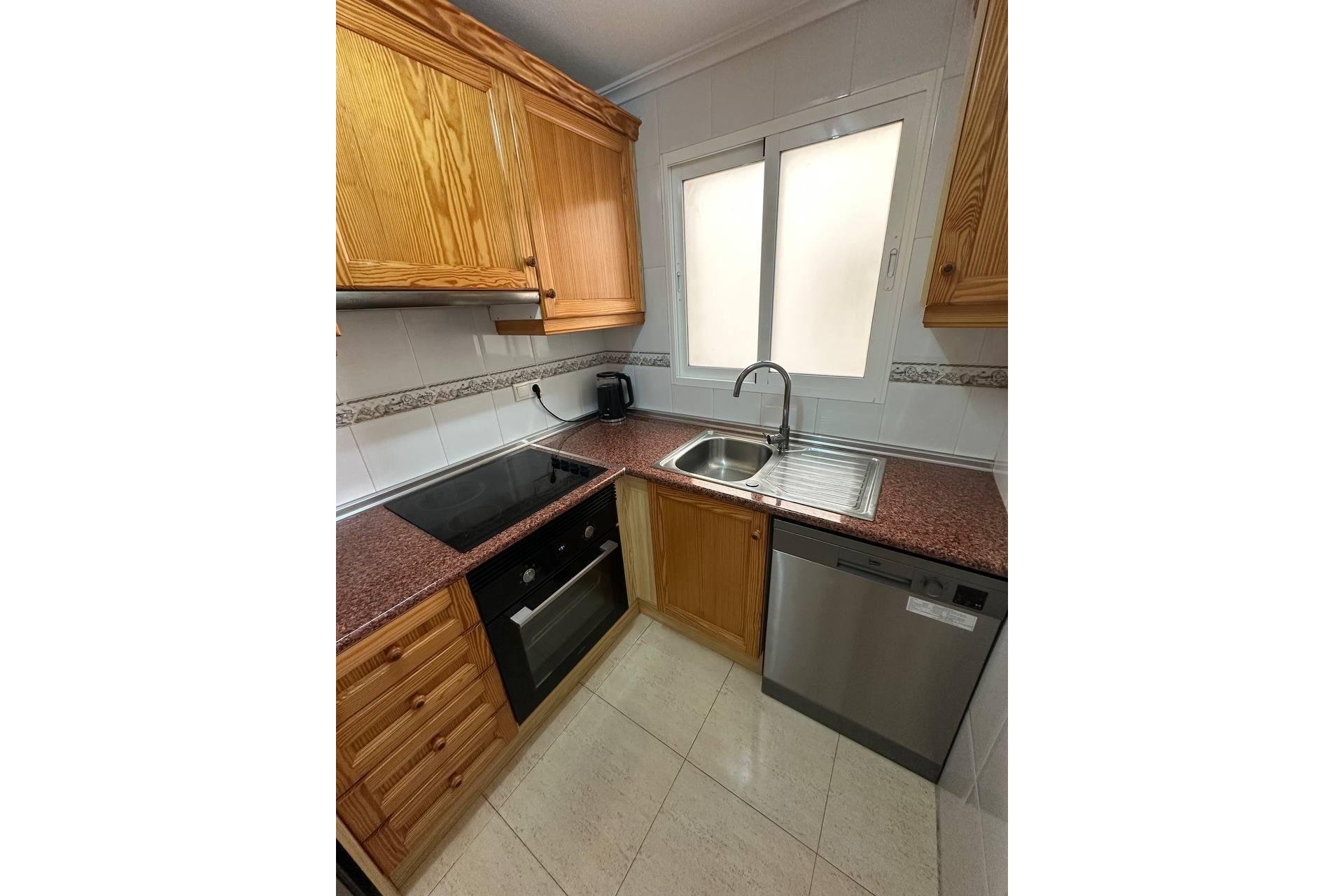Revente - Apartment -
Torrevieja - Centro