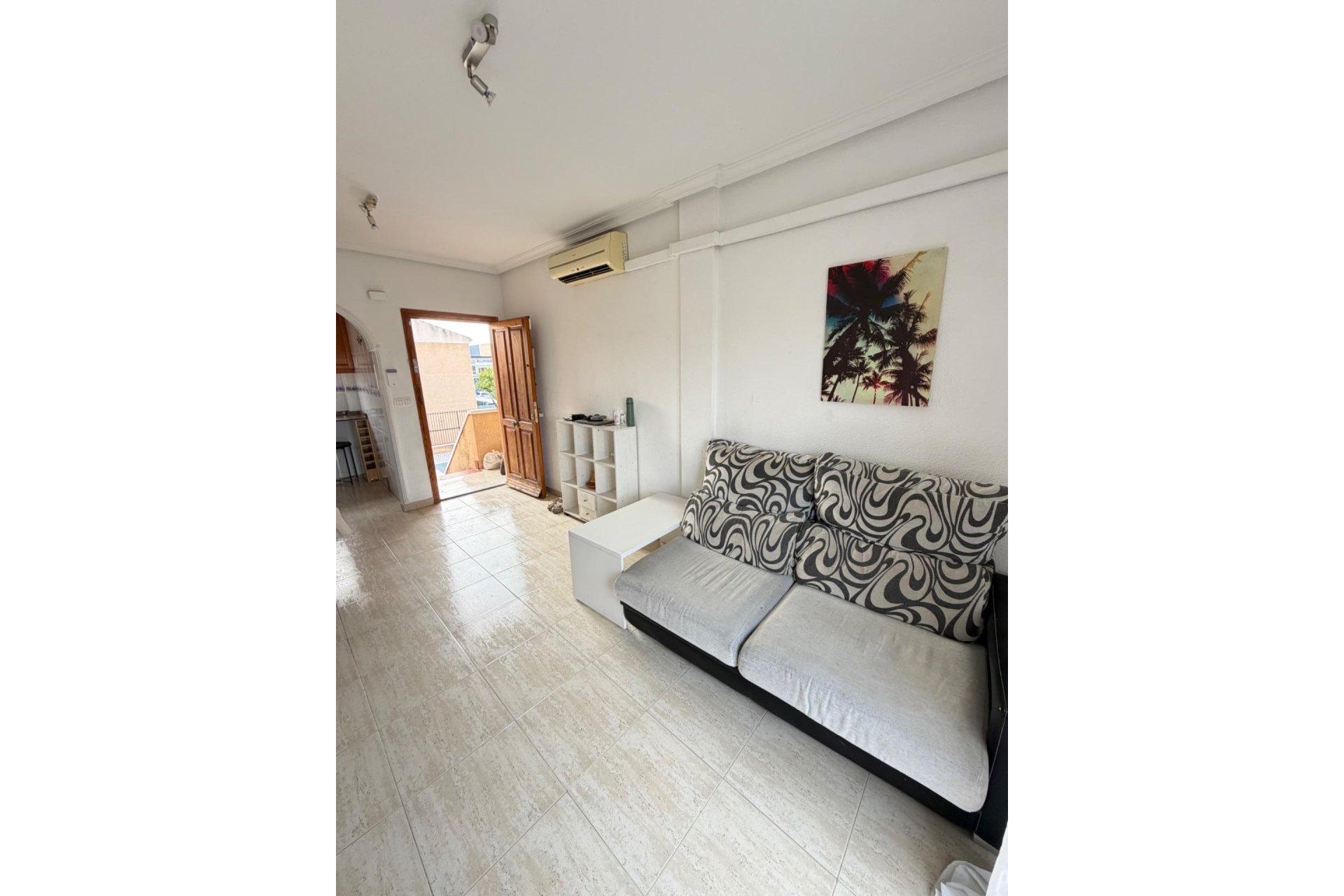 Revente - Apartment -
Torrevieja - Centro