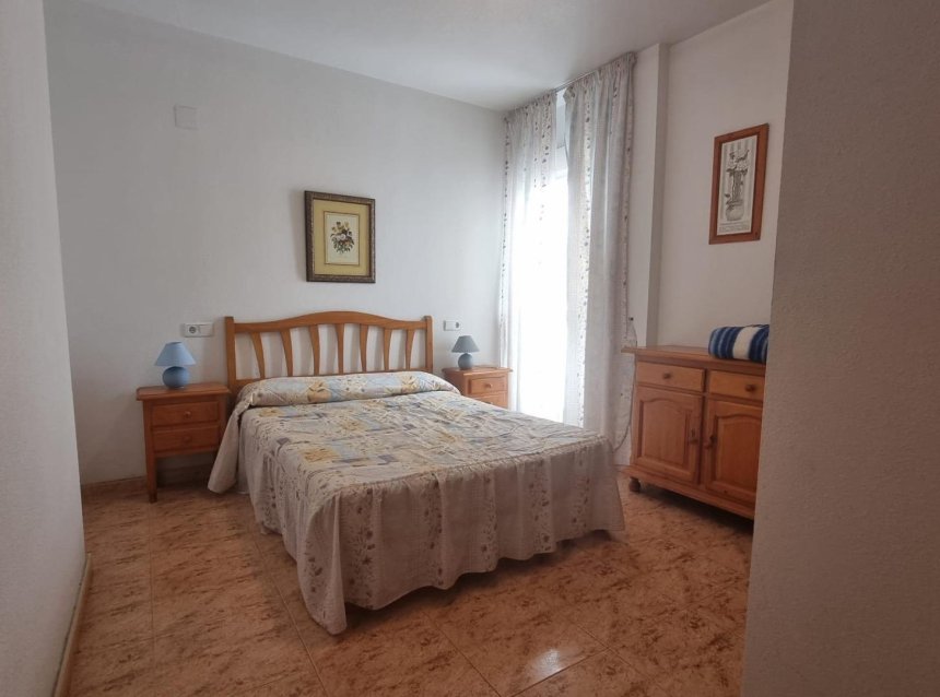 Revente - Apartment -
Torrevieja - Centro