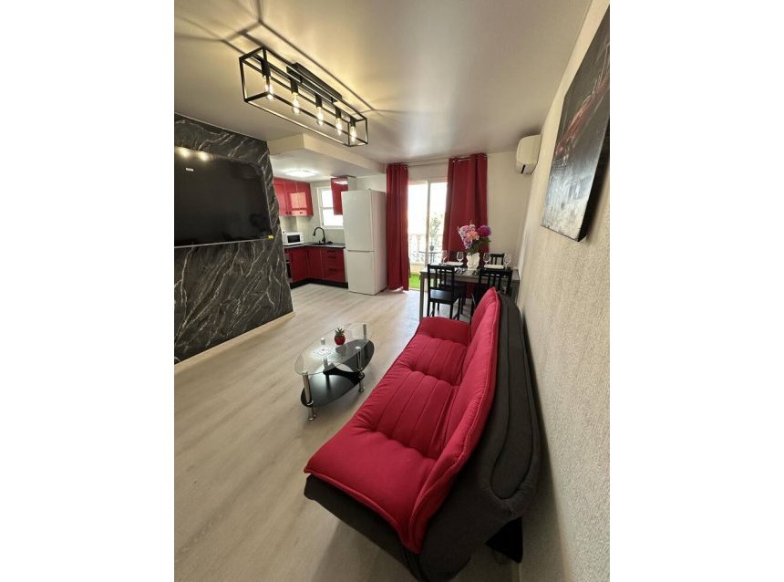 Revente - Apartment -
Torrevieja - Centro