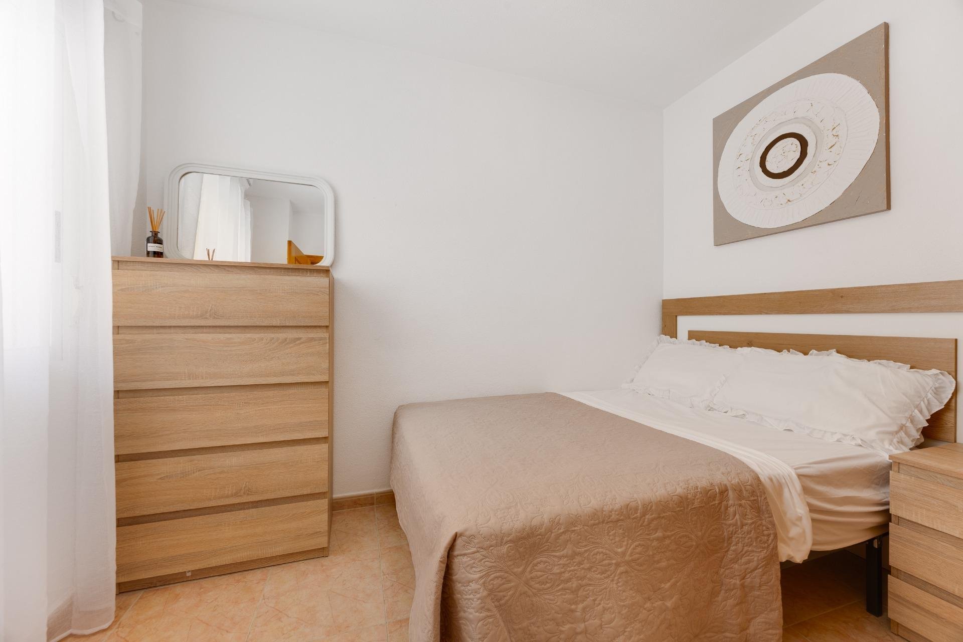 Revente - Apartment -
Torrevieja - Centro
